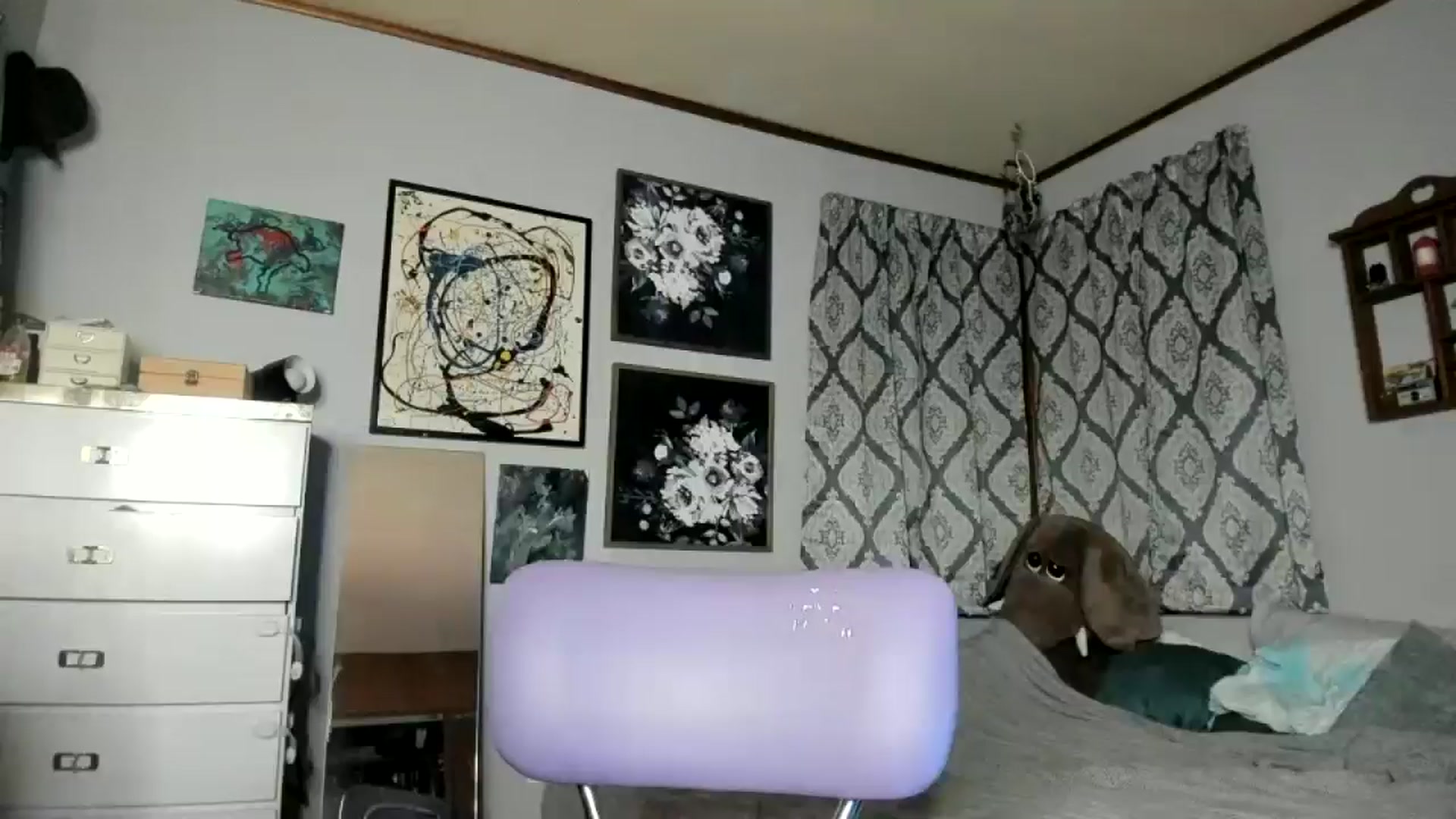 Gallery image thumbnail from KennaKind's myfreecams stream on, 10/31/2025, 01:40 image 18 of 20