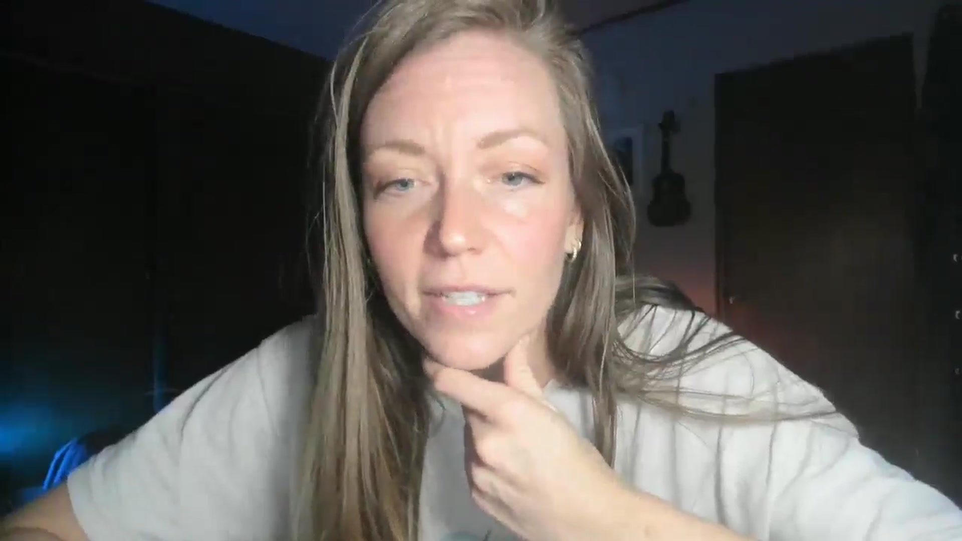 Gallery image thumbnail from KennaKind's myfreecams stream on, 11/10/2025, 02:34 image 3 of 20