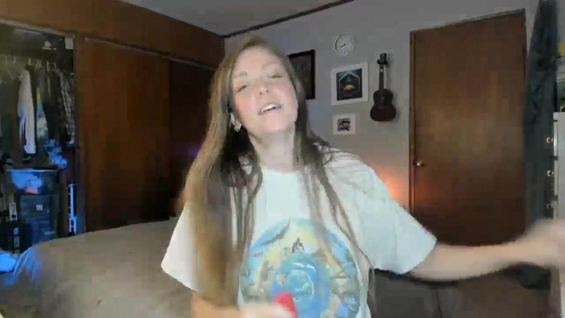 Gallery image thumbnail from KennaKind's myfreecams stream on, 11/10/2025, 02:34 image 10 of 20