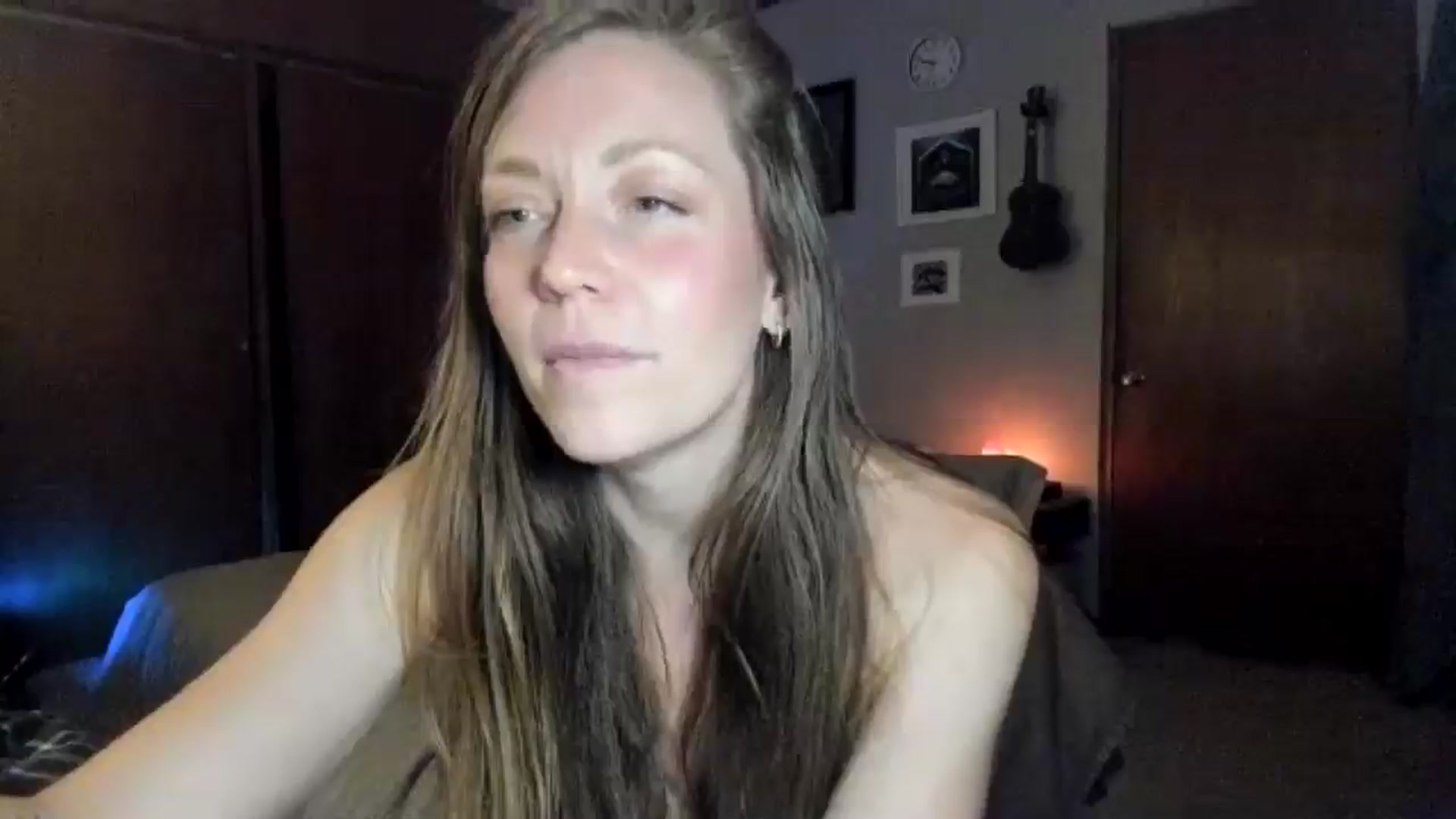Gallery image thumbnail from KennaKind's myfreecams stream on, 11/10/2025, 04:05 image 12 of 20