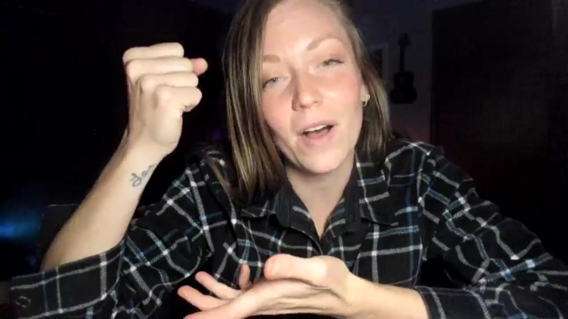 Gallery image thumbnail from KennaKind's myfreecams stream on, 11/10/2025, 04:05 image 9 of 20