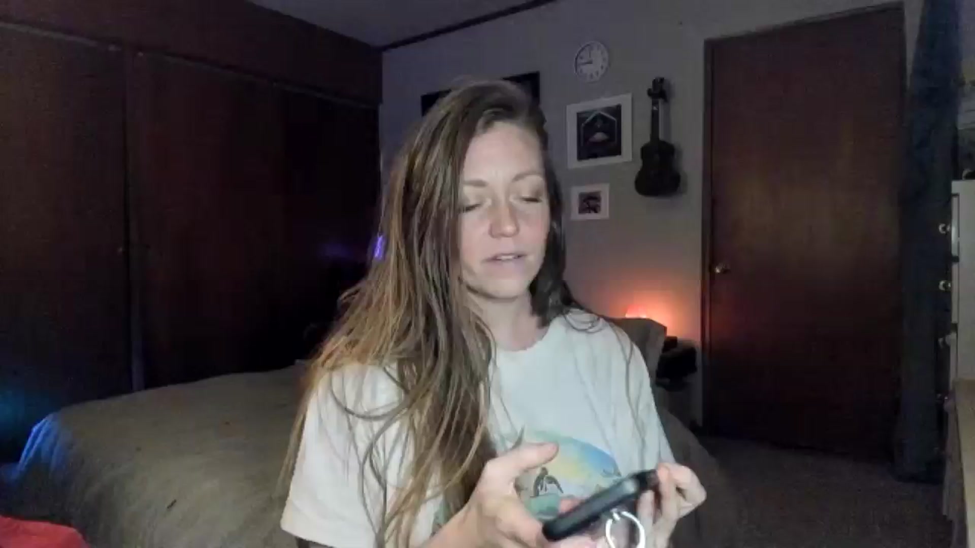 Gallery image thumbnail from KennaKind's myfreecams stream on, 11/10/2025, 04:05 image 1 of 20