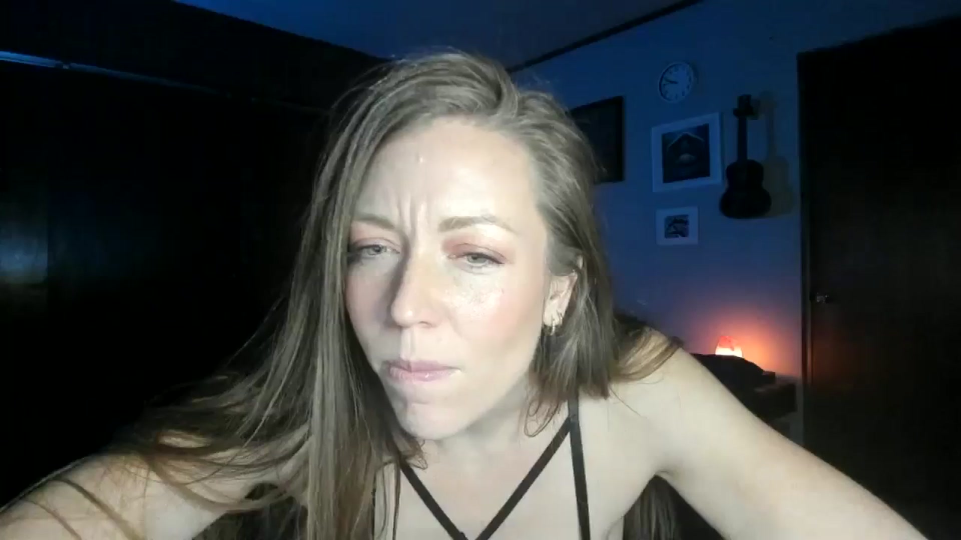Gallery image thumbnail from KennaKind's myfreecams stream on, 11/14/2025, 04:11 image 17 of 20