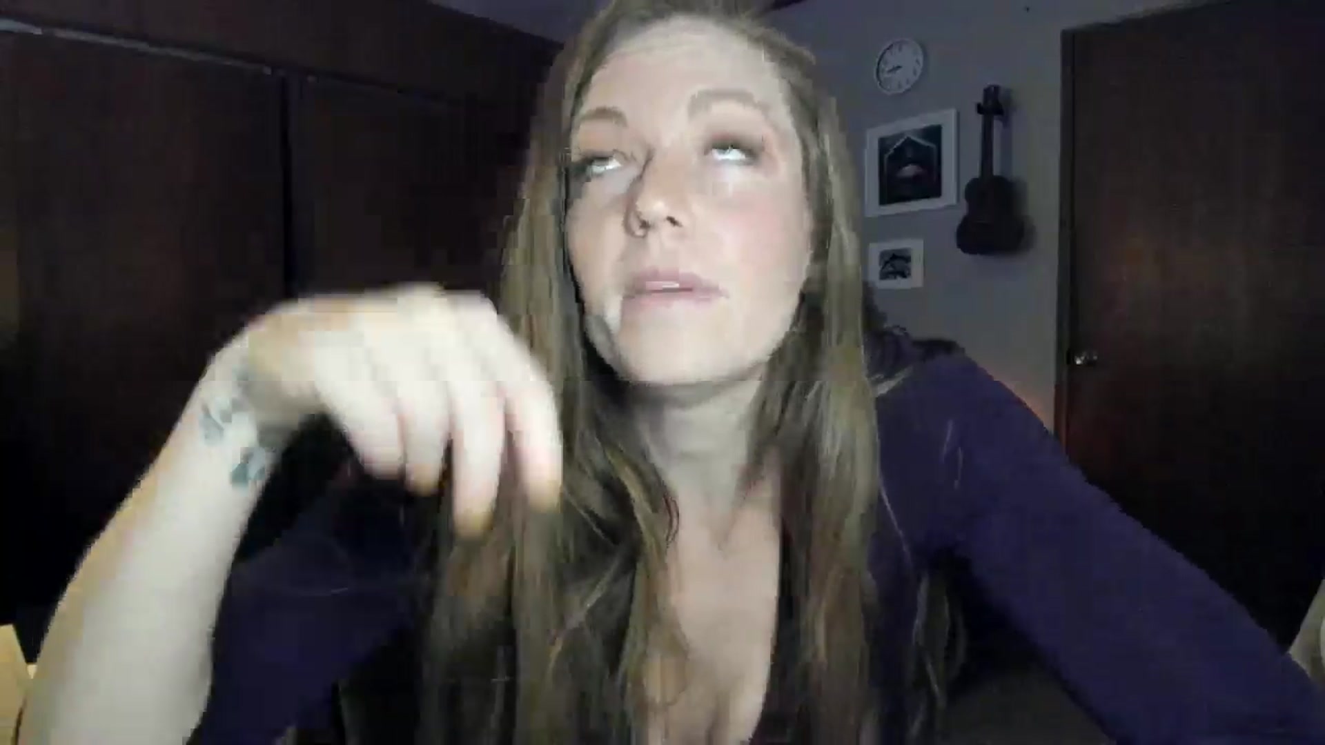 Gallery image thumbnail from KennaKind's myfreecams stream on, 11/23/2025, 04:17 image 4 of 20