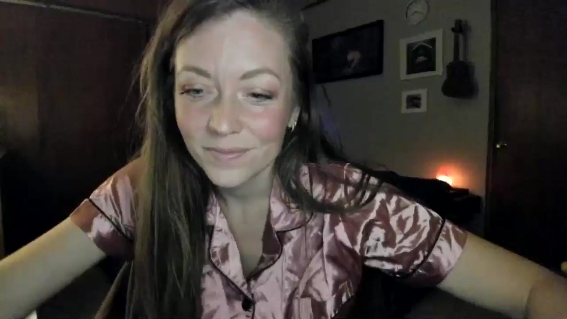 Gallery image thumbnail from KennaKind's myfreecams stream on, 11/24/2025, 04:30 image 2 of 20