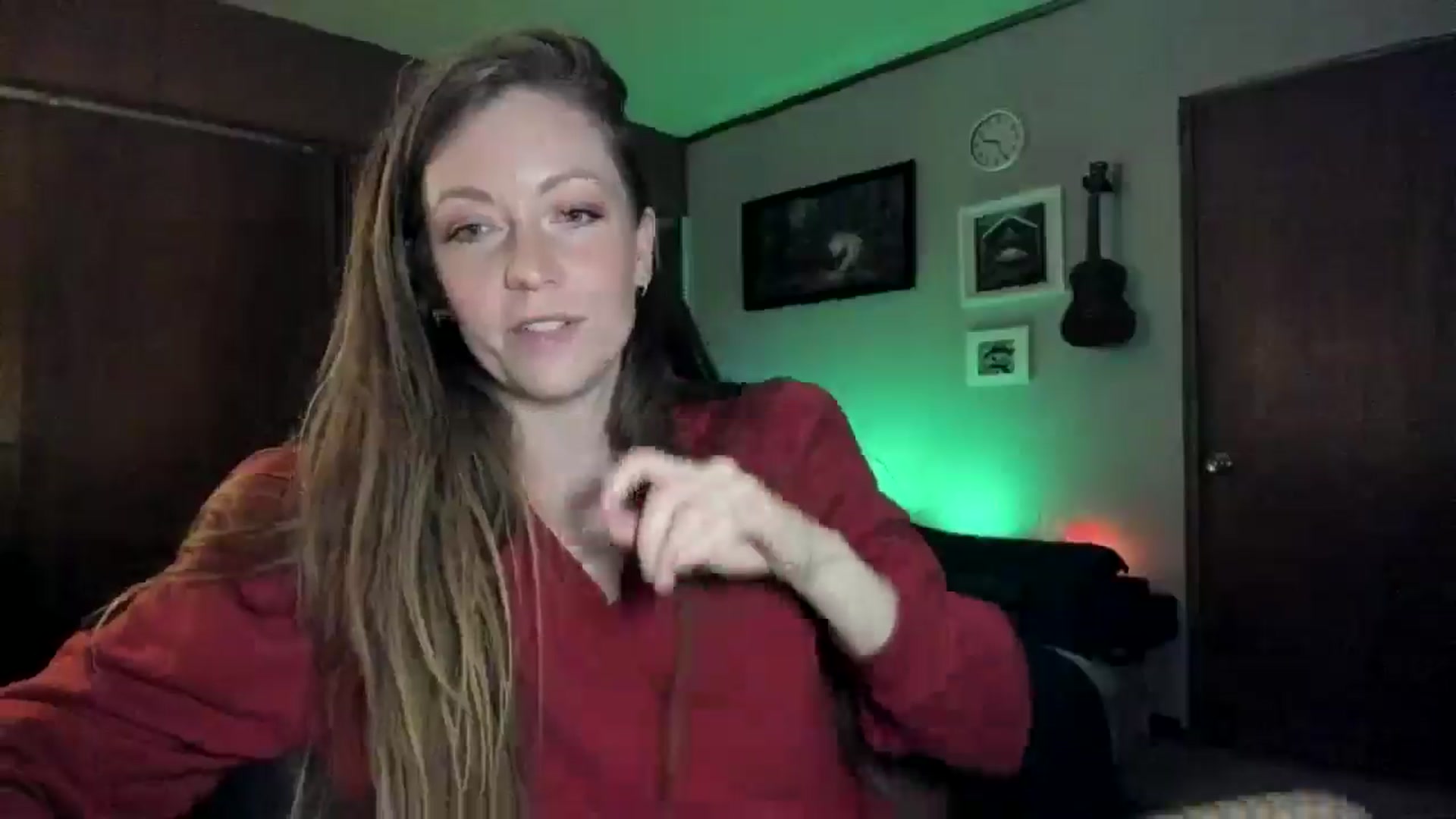 Gallery image thumbnail from KennaKind's myfreecams stream on, 12/05/2025, 03:42 image 6 of 20