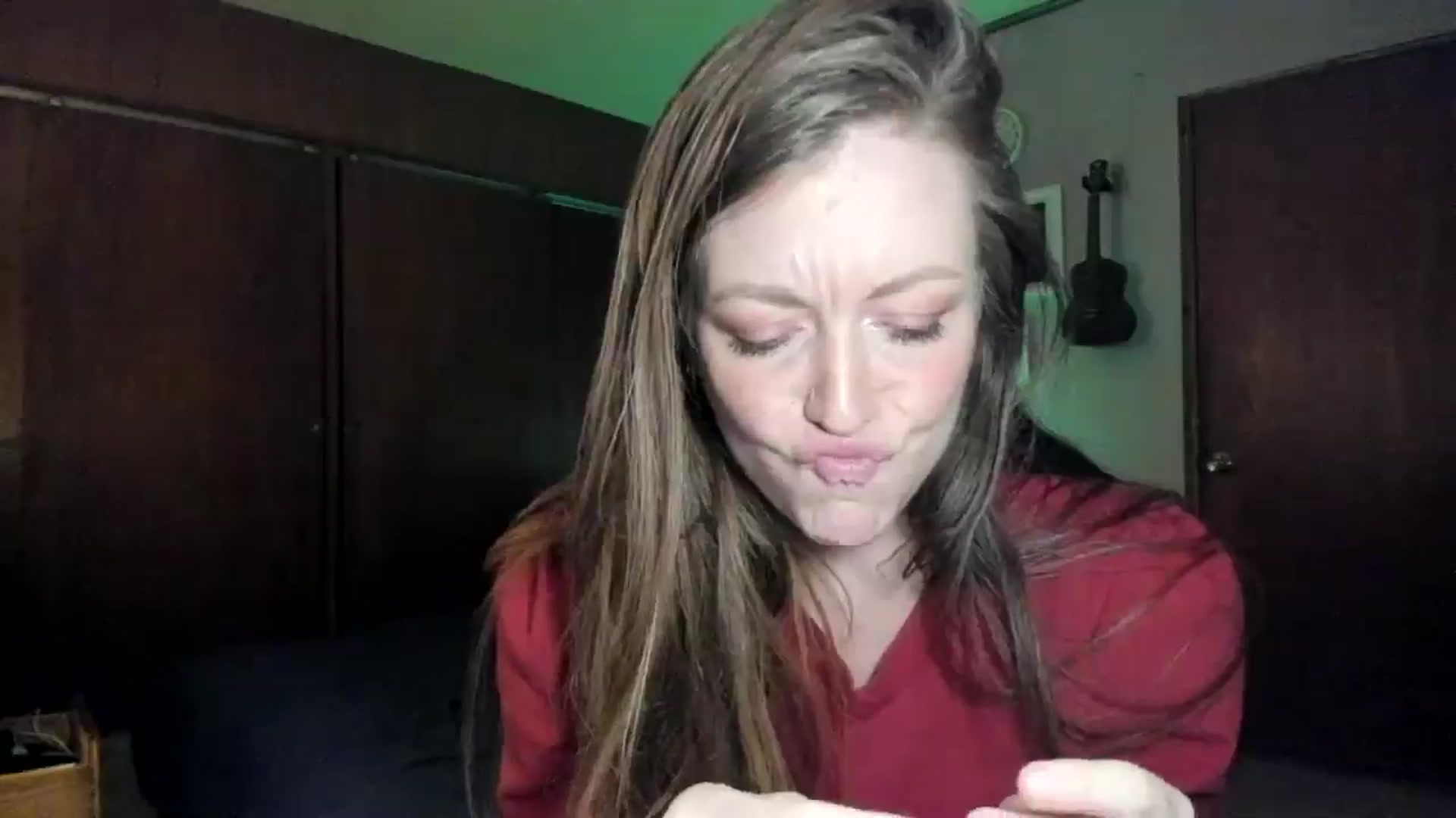 Gallery image thumbnail from KennaKind's myfreecams stream on, 12/05/2025, 03:42 image 2 of 20