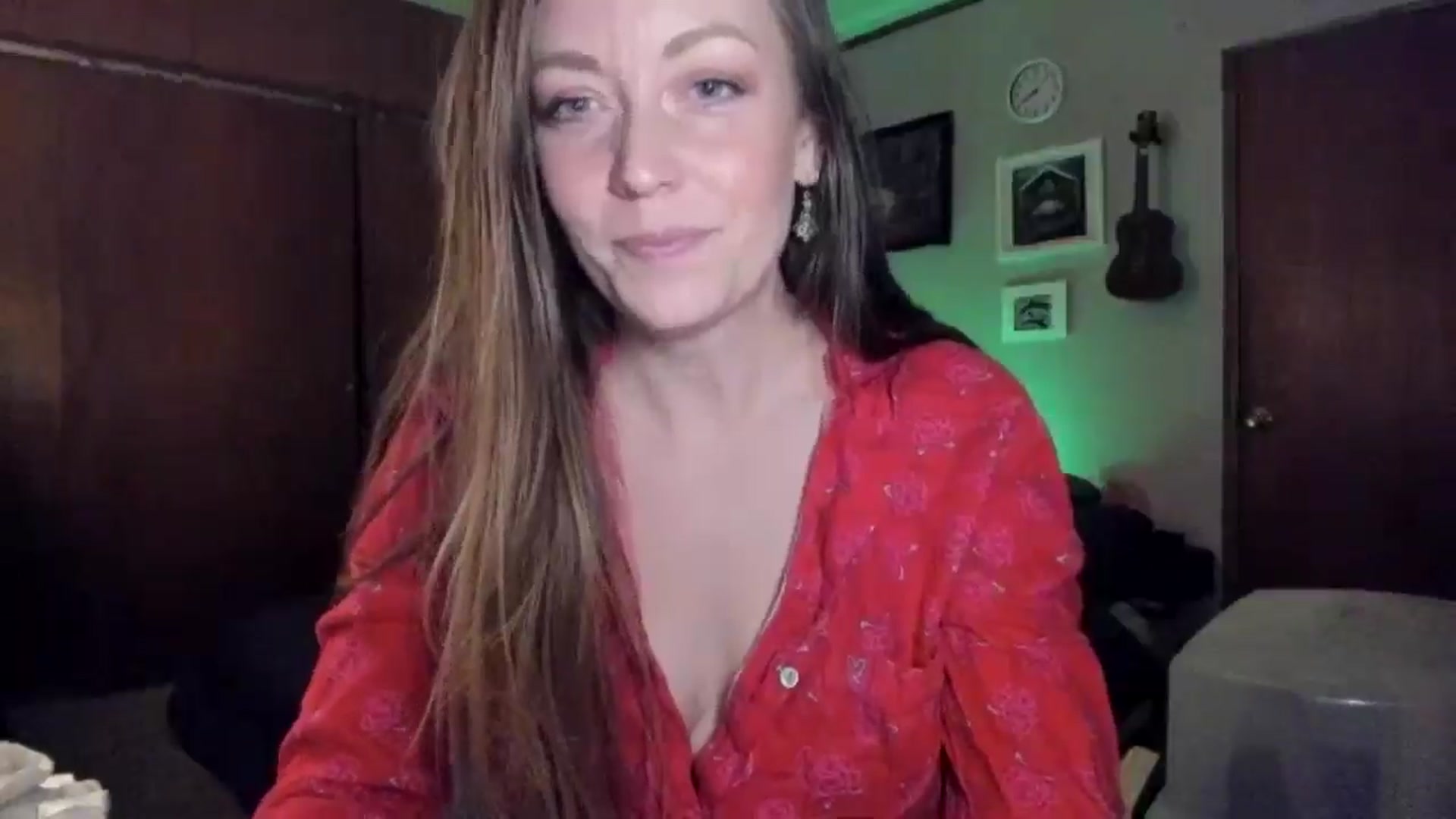 Gallery image thumbnail from KennaKind's myfreecams stream on, 12/08/2025, 02:30 image 2 of 20