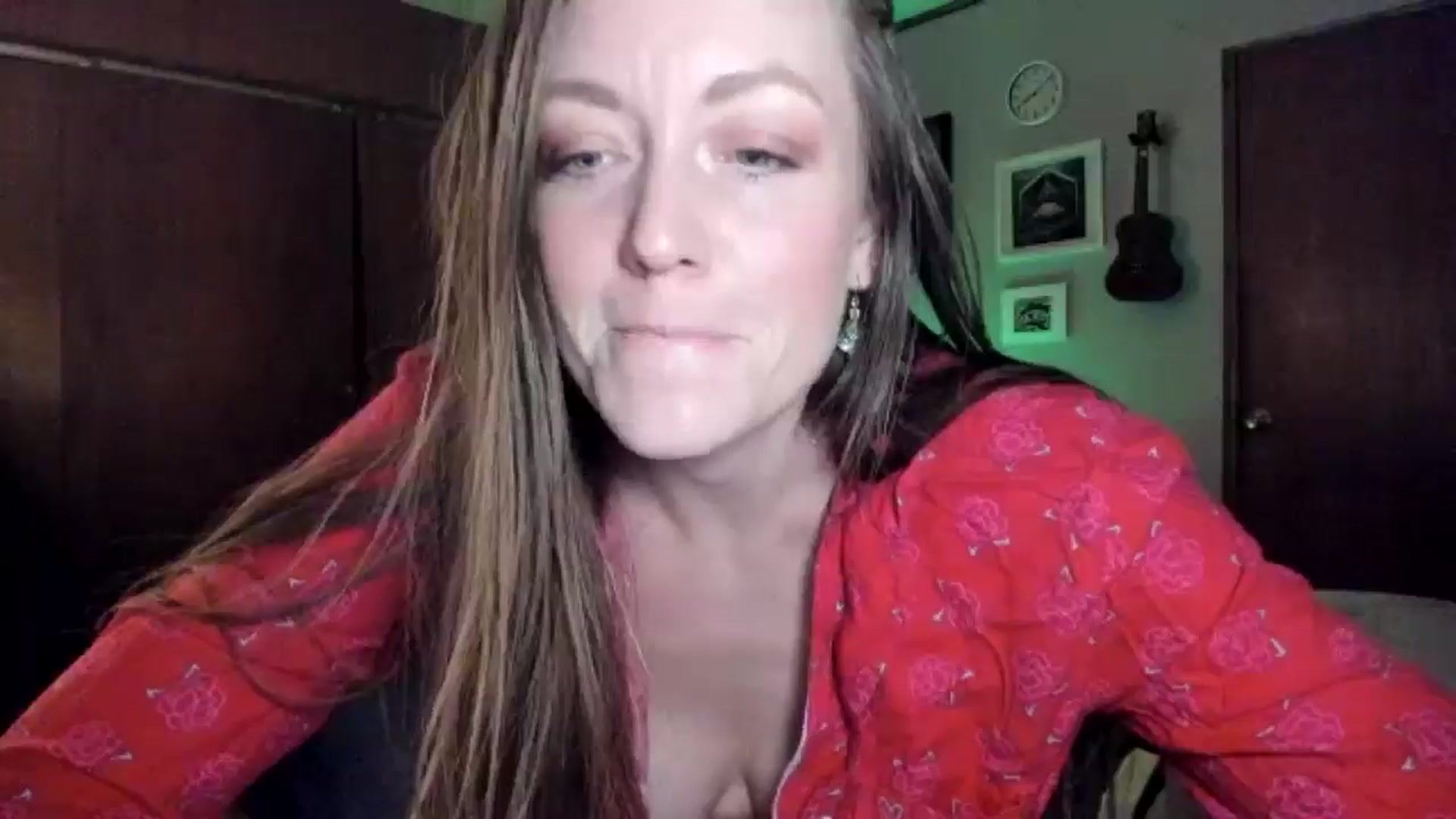 Gallery image thumbnail from KennaKind's myfreecams stream on, 12/08/2025, 02:30 image 3 of 20
