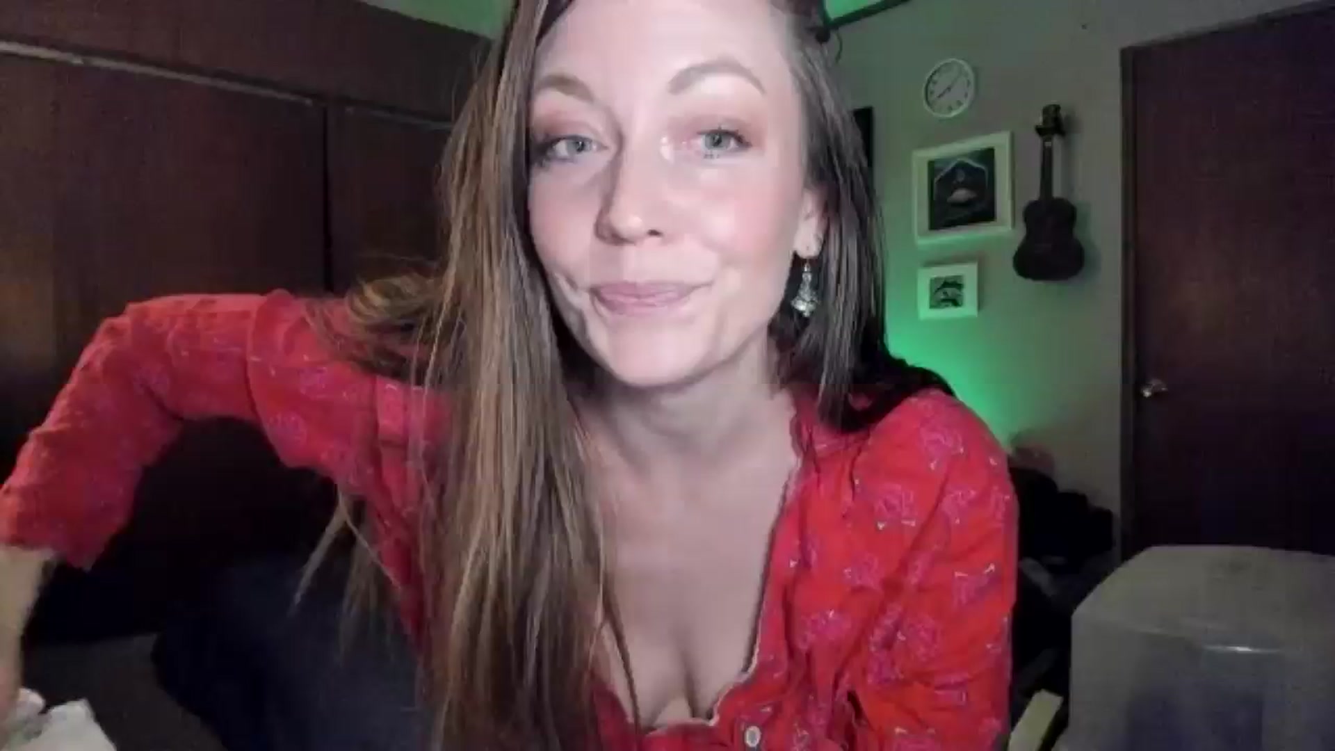 Gallery image thumbnail from KennaKind's myfreecams stream on, 12/08/2025, 02:30 image 1 of 20