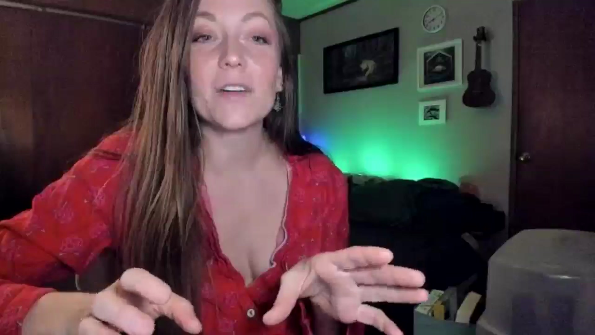 Gallery image thumbnail from KennaKind's myfreecams stream on, 12/08/2025, 02:30 image 7 of 20