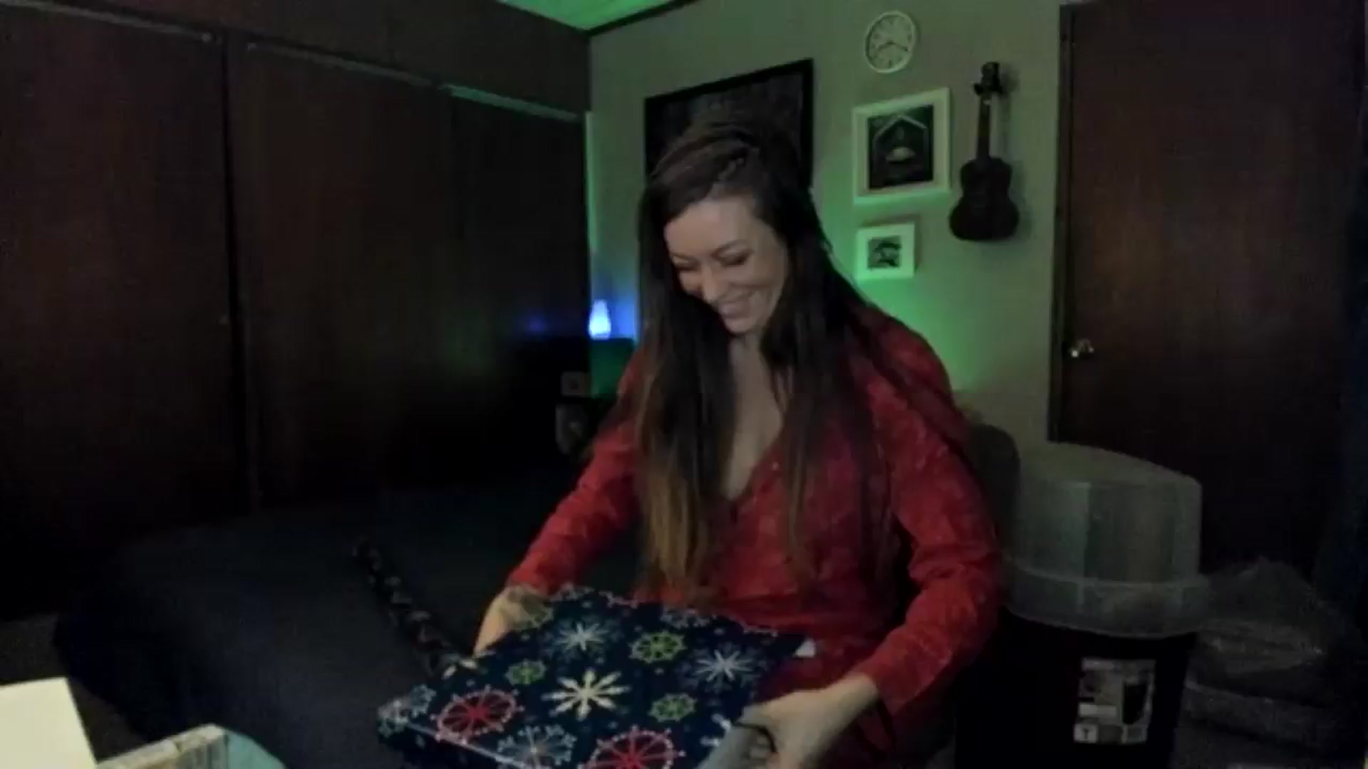 Gallery image thumbnail from KennaKind's myfreecams stream on, 12/08/2025, 02:30 image 18 of 20