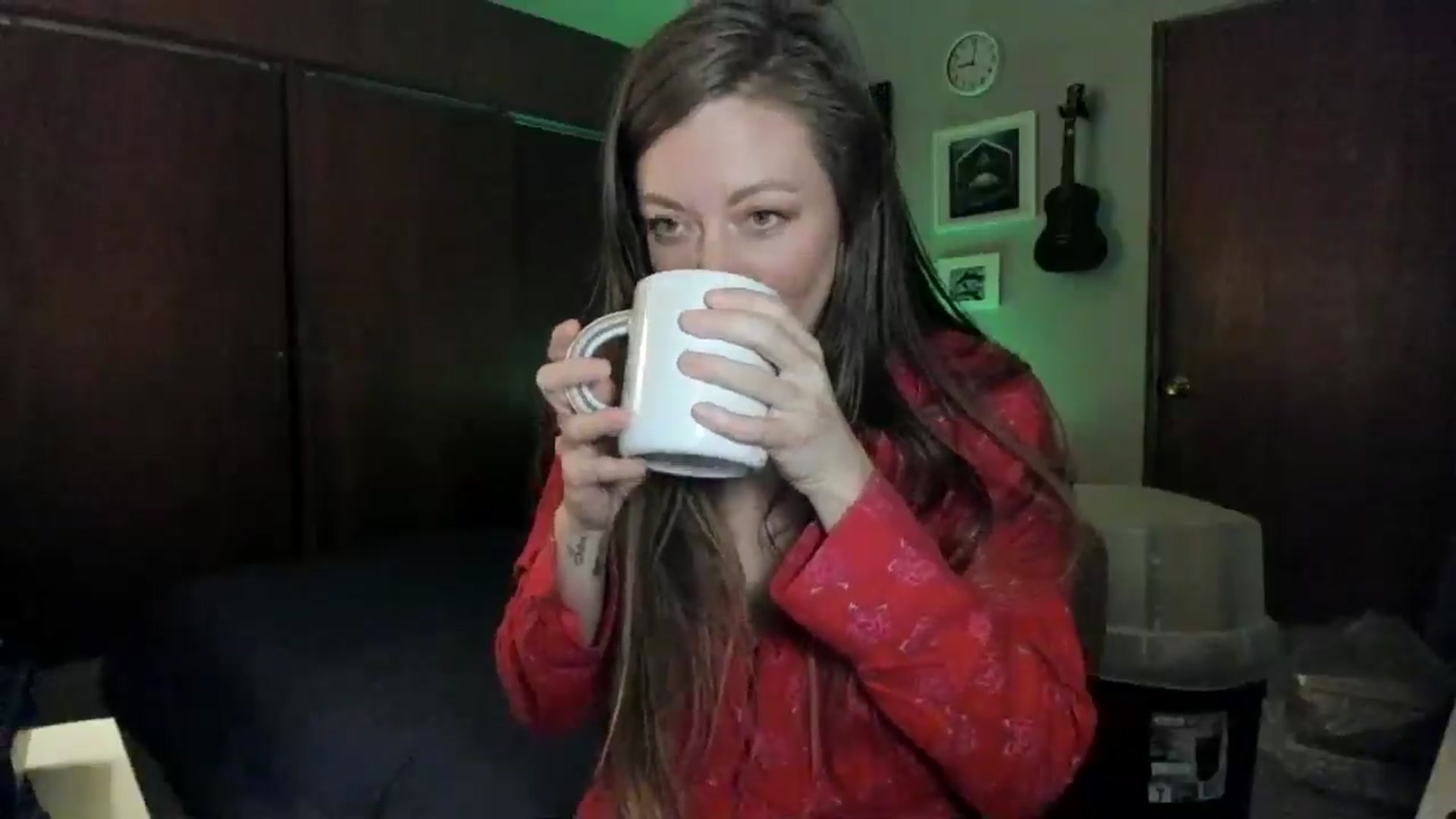Gallery image thumbnail from KennaKind's myfreecams stream on, 12/08/2025, 04:10 image 5 of 20