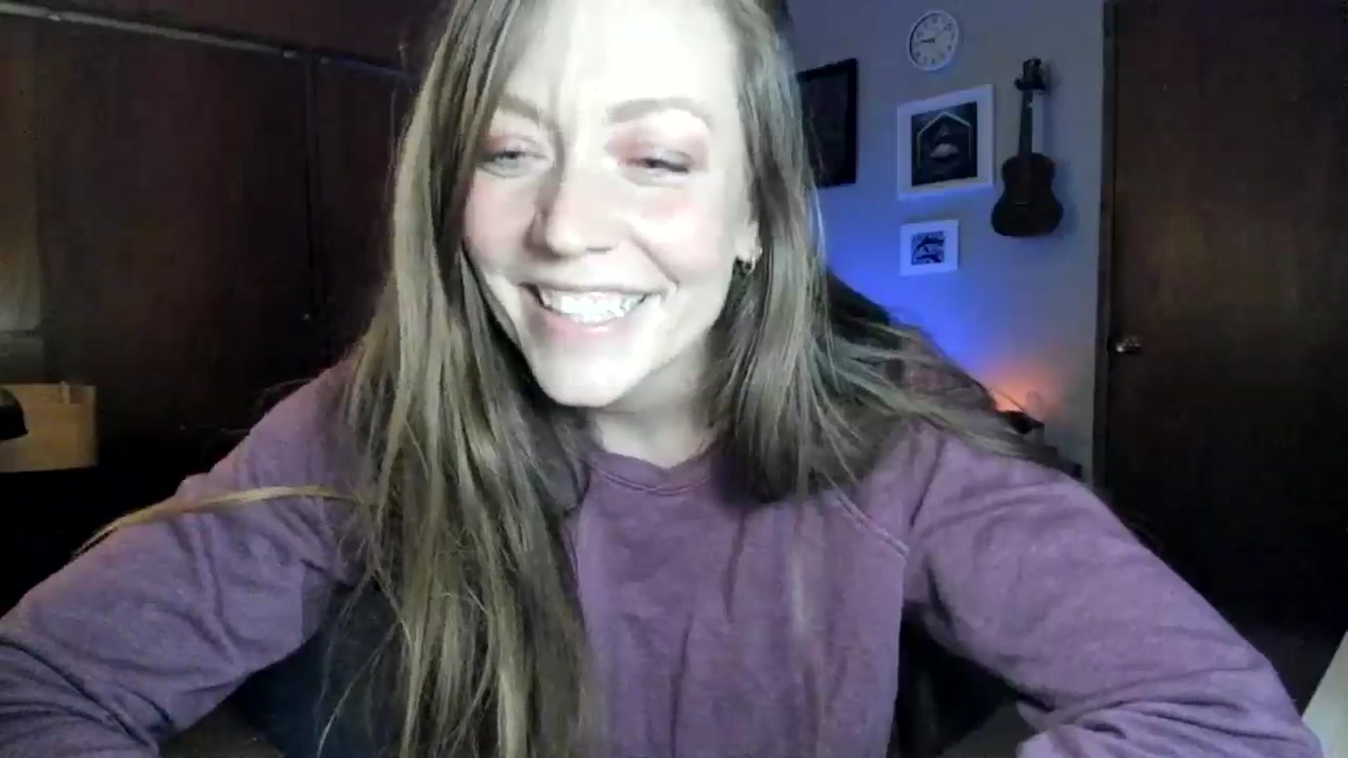 Gallery image thumbnail from KennaKind's myfreecams stream on, 12/28/2025, 04:16 image 11 of 20