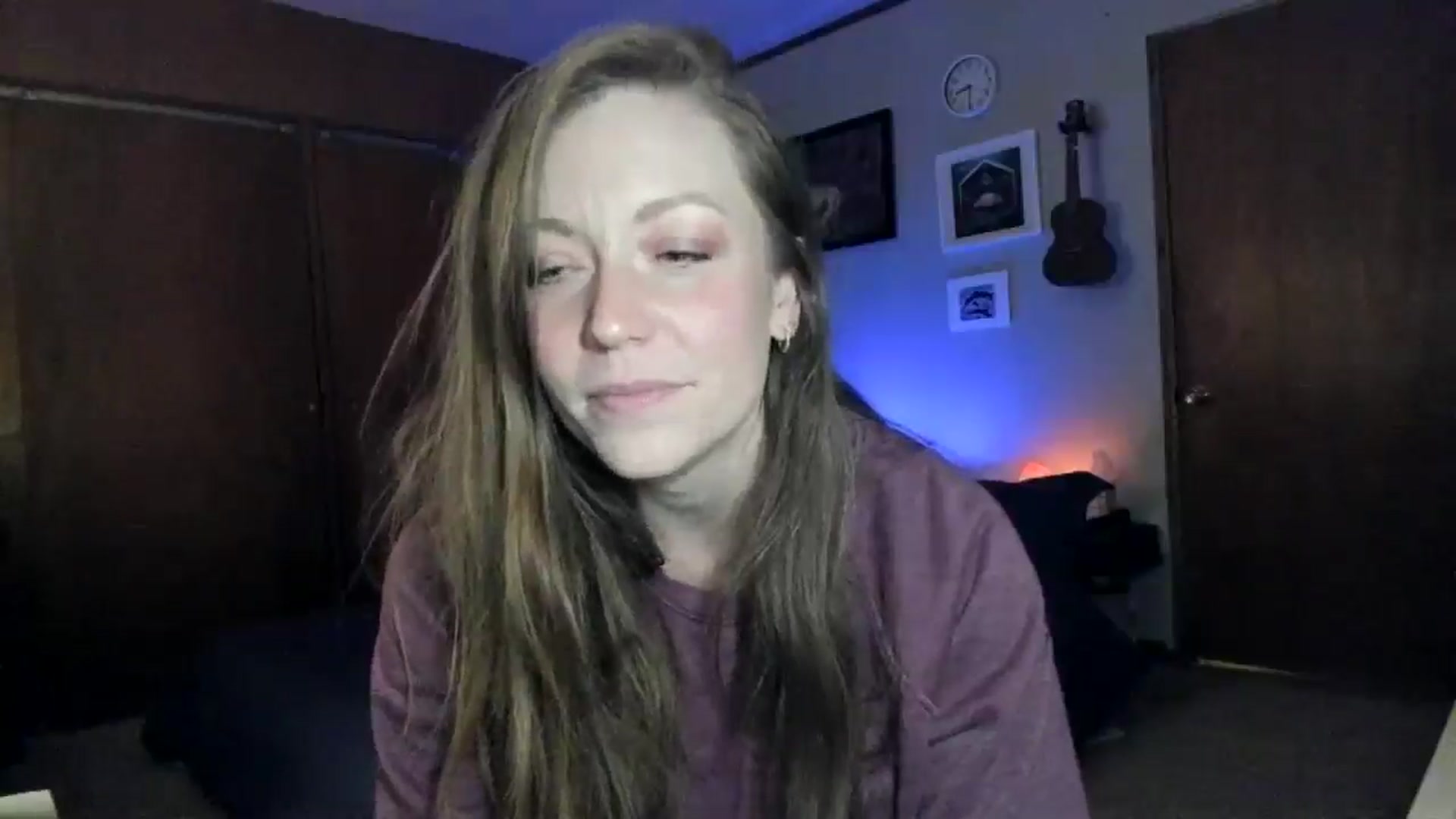 Gallery image thumbnail from KennaKind's myfreecams stream on, 12/28/2025, 04:16 image 5 of 20