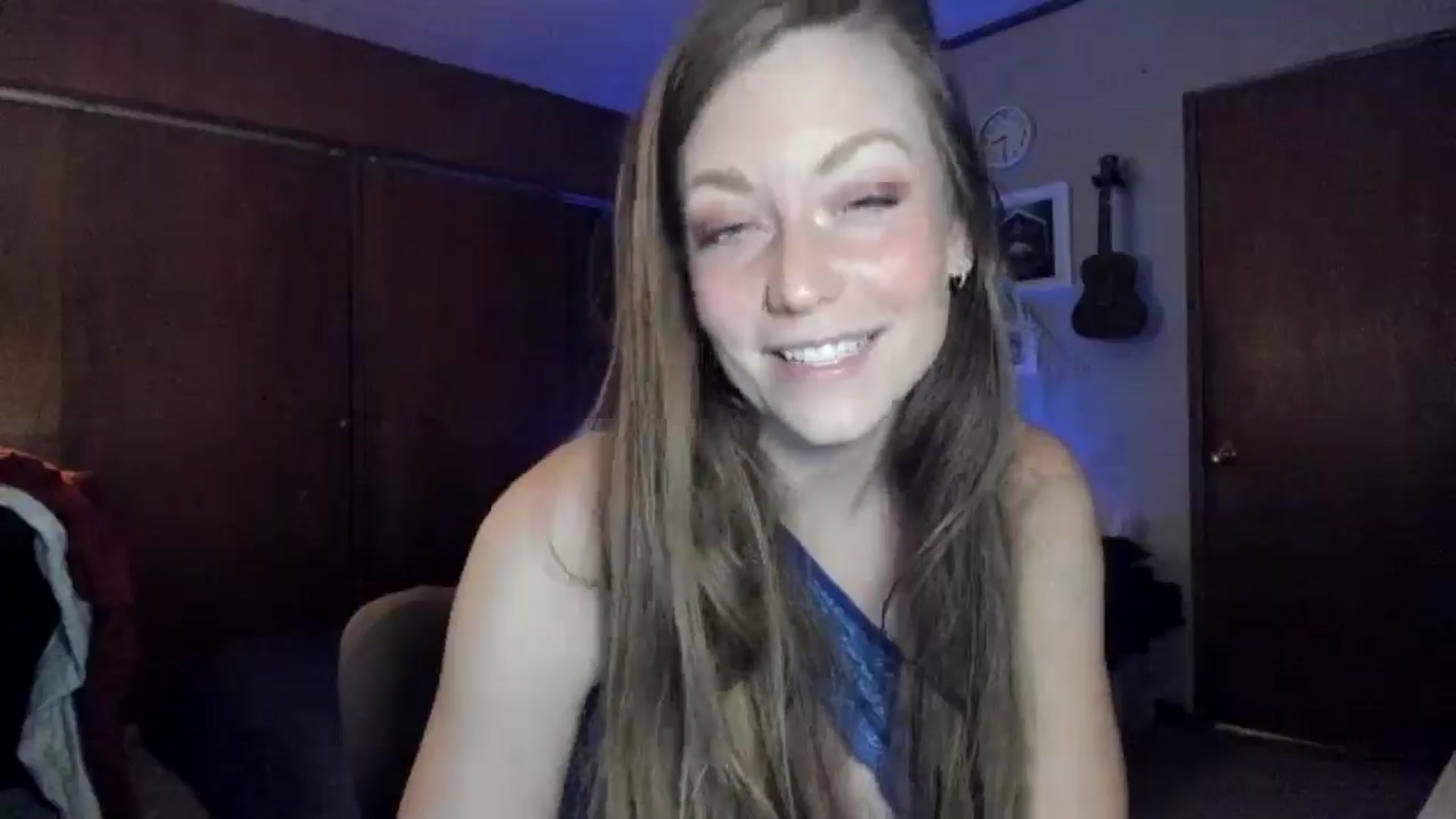 Gallery image thumbnail from KennaKind's myfreecams stream on, 12/29/2025, 02:44 image 3 of 20