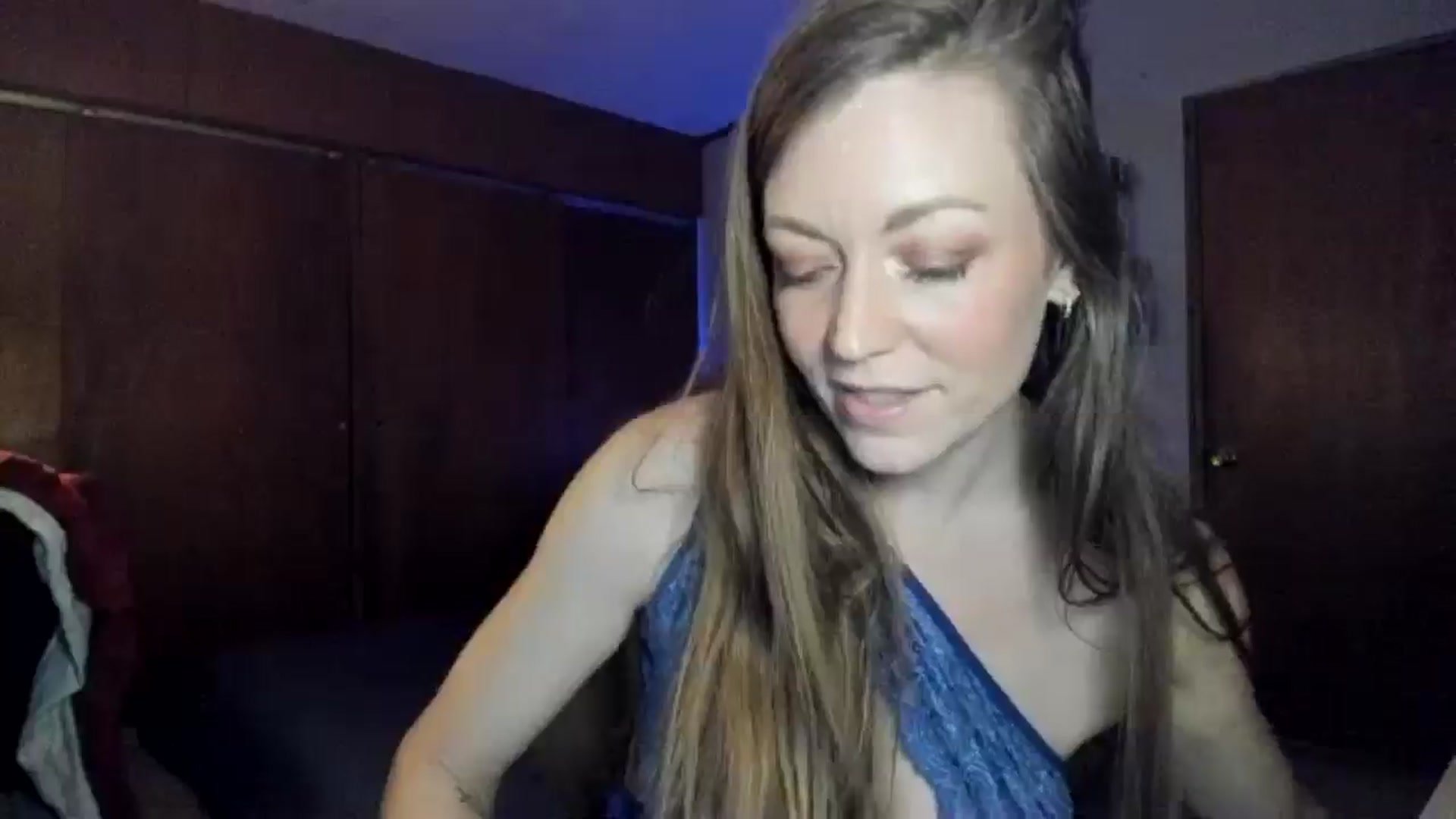 Gallery image thumbnail from KennaKind's myfreecams stream on, 12/29/2025, 02:44 image 7 of 20