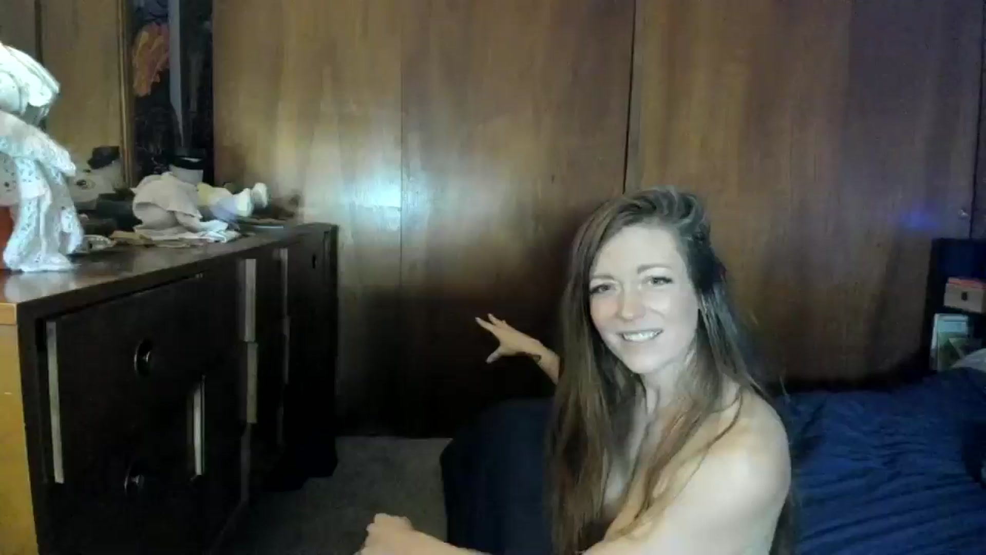 Gallery image thumbnail from KennaKind's myfreecams stream on, 01/05/2026, 03:40 image 6 of 20