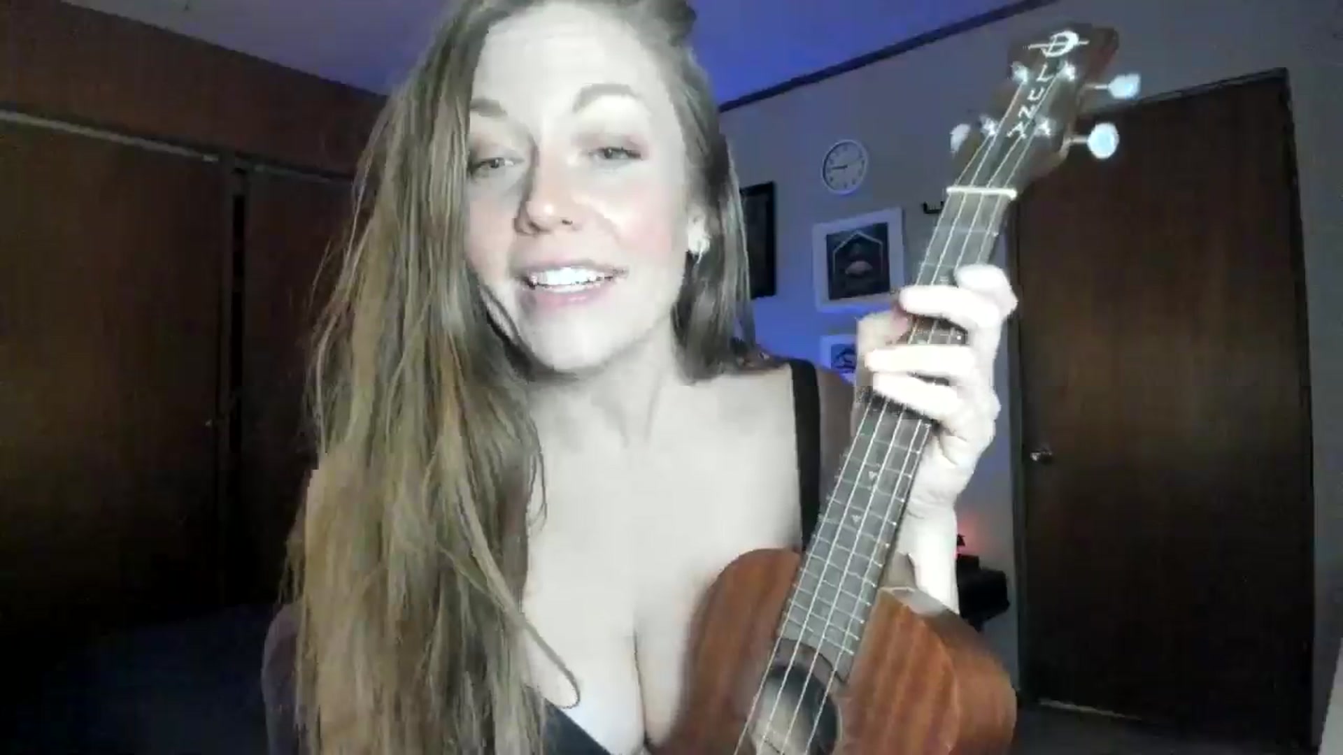 Gallery image thumbnail from KennaKind's myfreecams stream on, 01/25/2026, 04:23 image 8 of 20