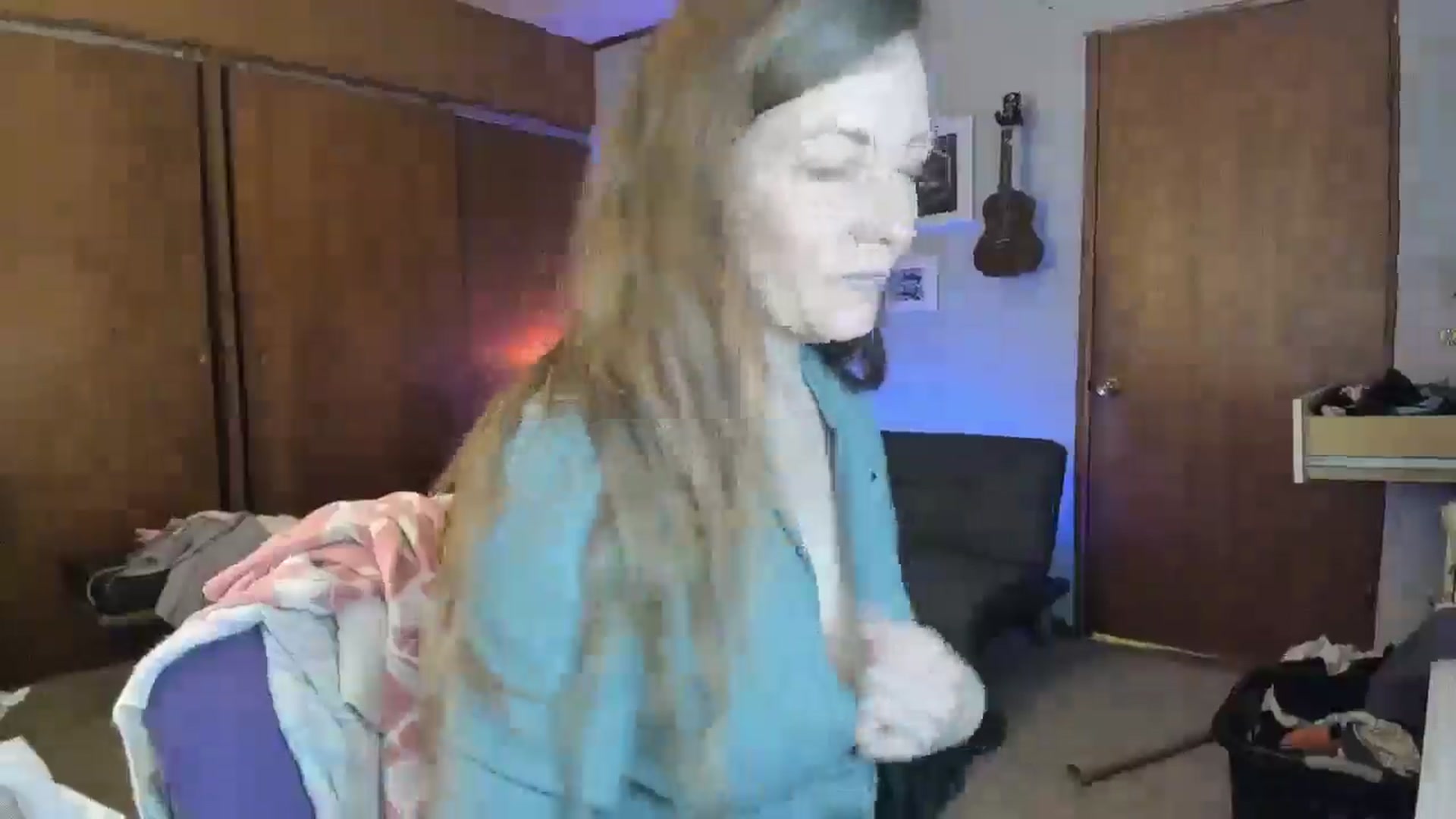 Gallery image thumbnail from KennaKind's myfreecams stream on, 04/05/2026, 03:26 image 5 of 20