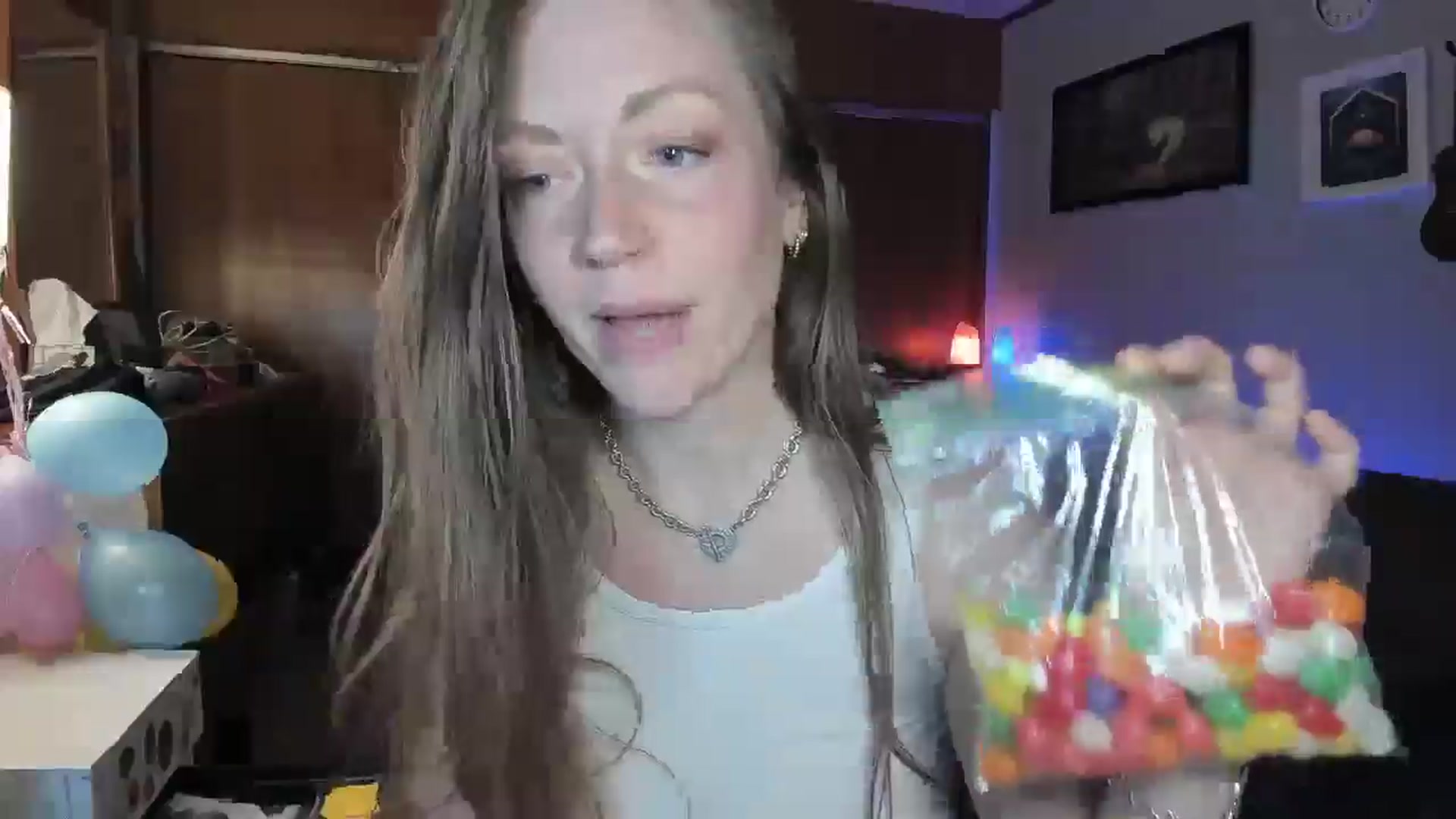 Gallery image thumbnail from KennaKind's myfreecams stream on, 05/08/2026, 02:46 image 12 of 20