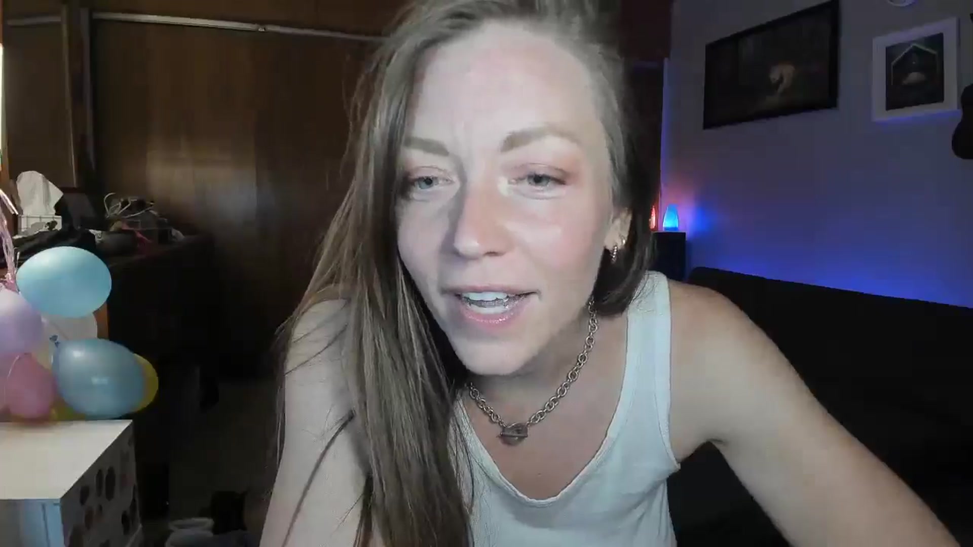 Gallery image thumbnail from KennaKind's myfreecams stream on, 05/08/2026, 02:46 image 3 of 20