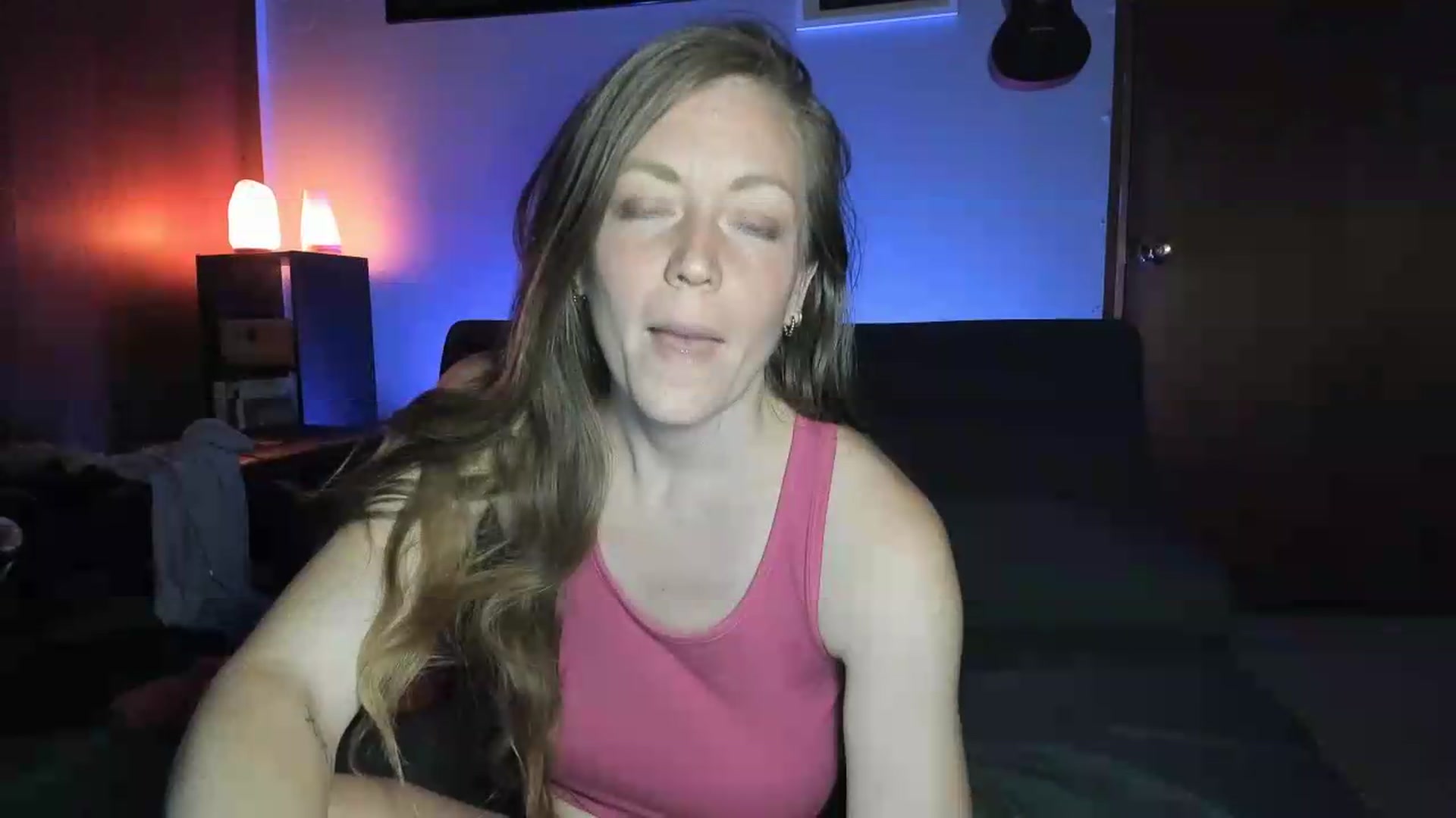 Gallery image thumbnail from KennaKind's myfreecams stream on, 05/29/2026, 03:36 image 4 of 20