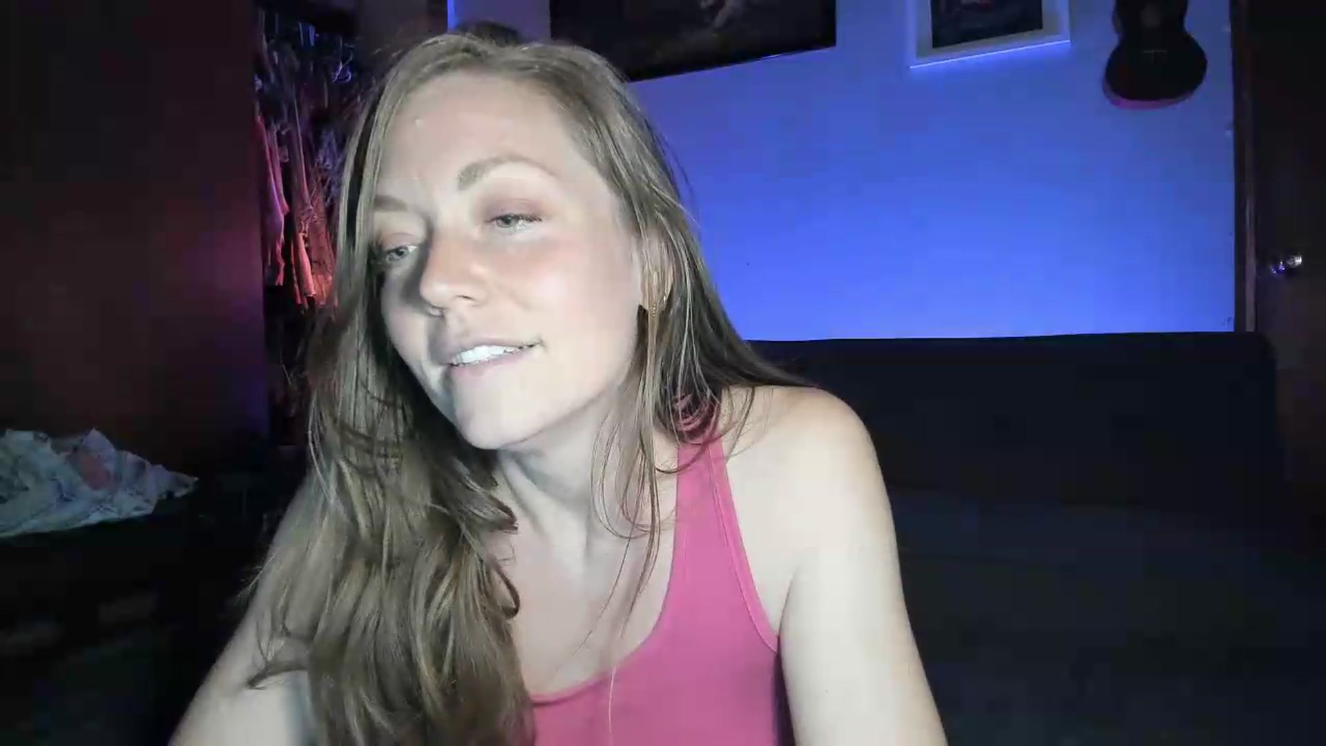 Gallery image thumbnail from KennaKind's myfreecams stream on, 05/29/2026, 03:36 image 15 of 20