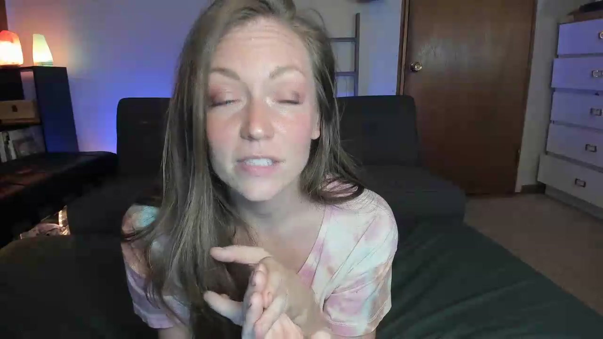 Gallery image thumbnail from KennaKind's myfreecams stream on, 06/19/2026, 03:12 image 4 of 20