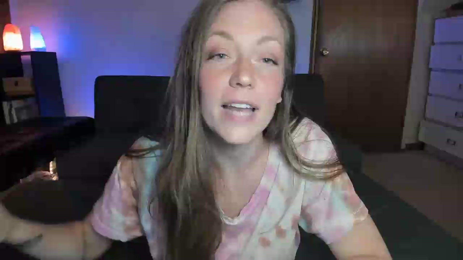 Gallery image thumbnail from KennaKind's myfreecams stream on, 06/19/2026, 03:12 image 3 of 20