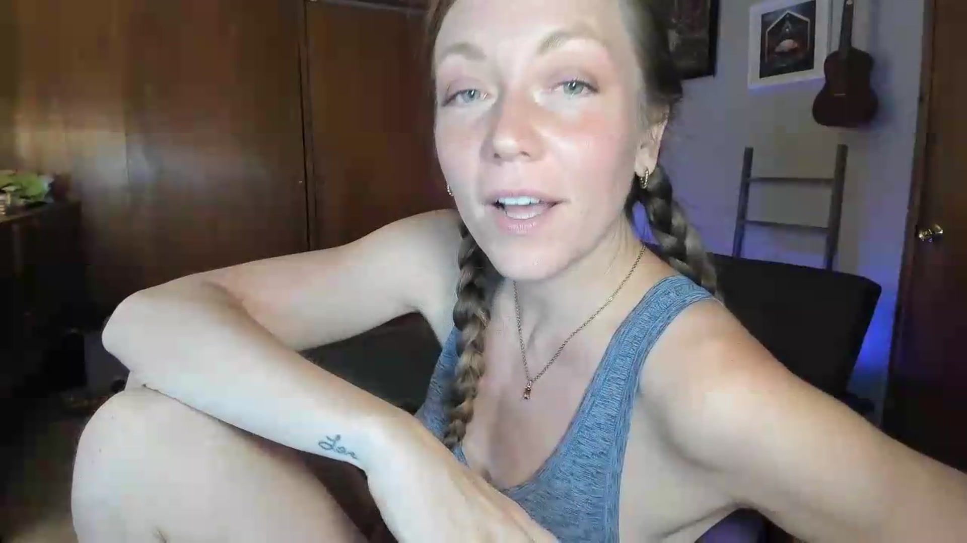 Gallery image thumbnail from KennaKind's myfreecams stream on, 06/26/2026, 03:13 image 6 of 20