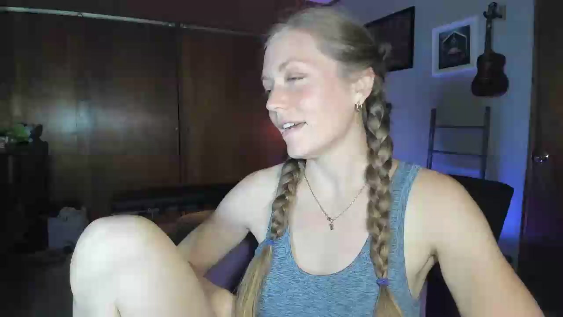 Gallery image thumbnail from KennaKind's myfreecams stream on, 06/26/2026, 03:13 image 1 of 20