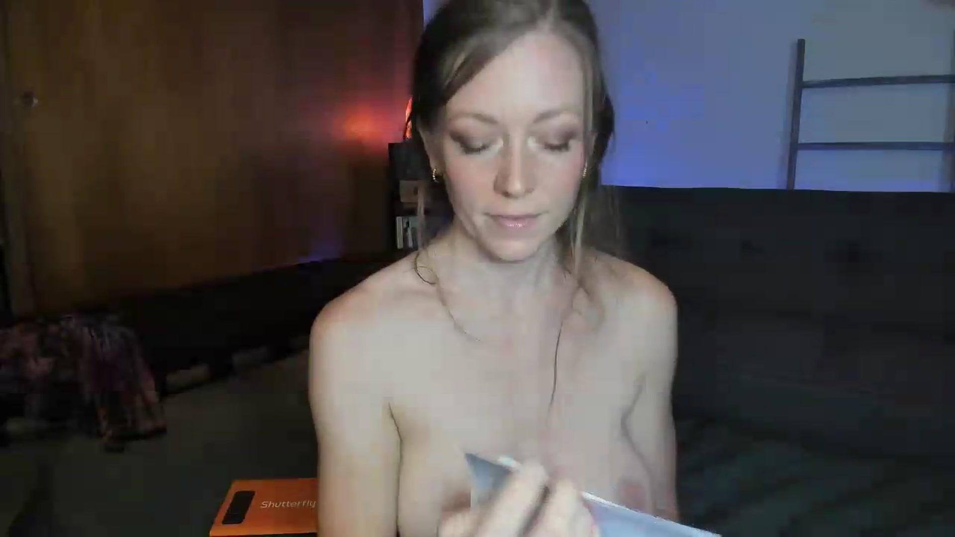 Gallery image thumbnail from KennaKind's myfreecams stream on, 06/28/2026, 03:17 image 5 of 20