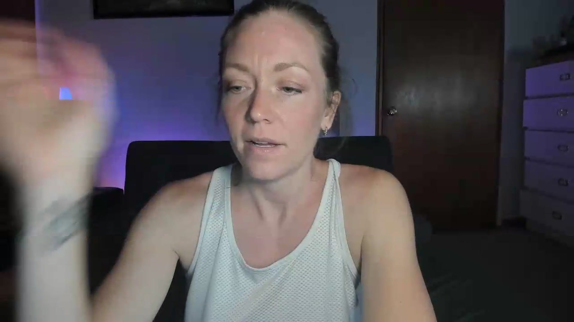 Gallery image thumbnail from KennaKind's myfreecams stream on, 07/03/2026, 03:00 image 2 of 20