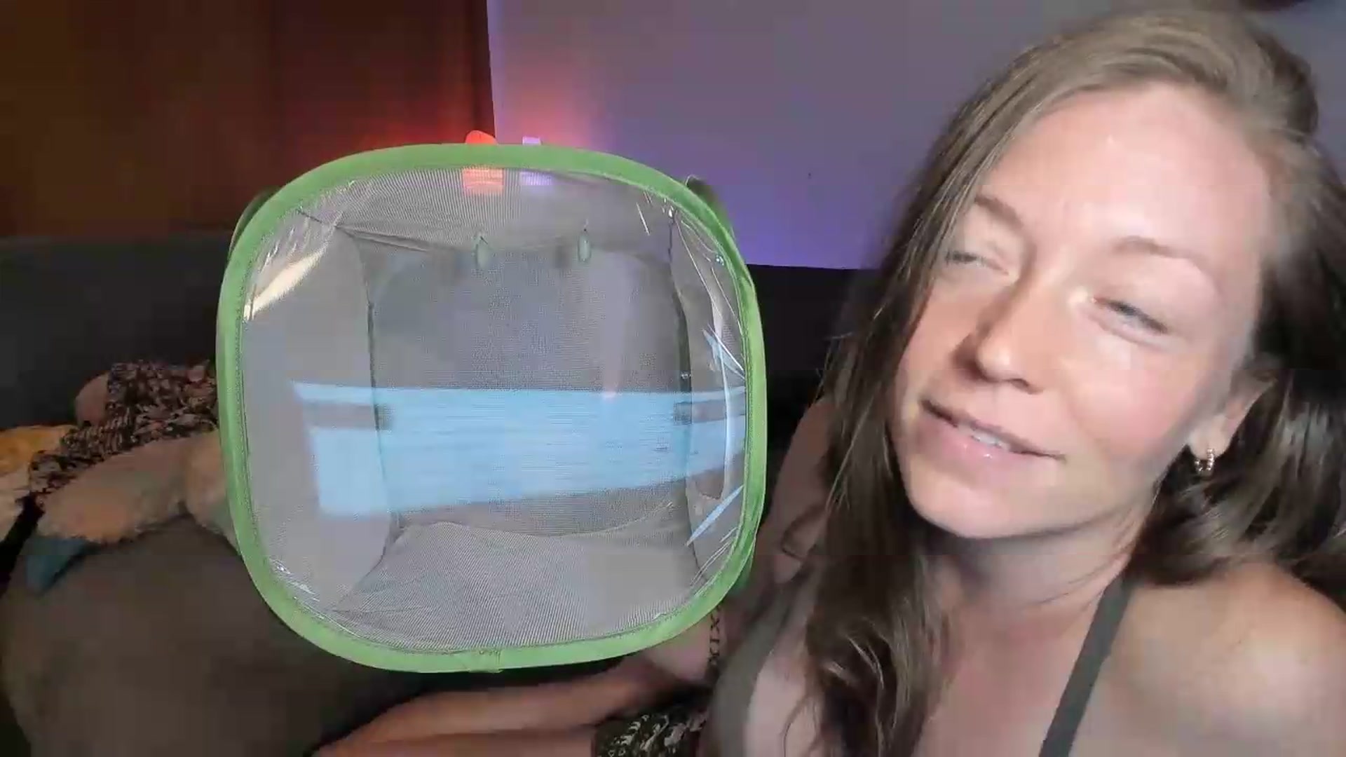 Gallery image thumbnail from KennaKind's myfreecams stream on, 07/27/2026, 02:13 image 9 of 20