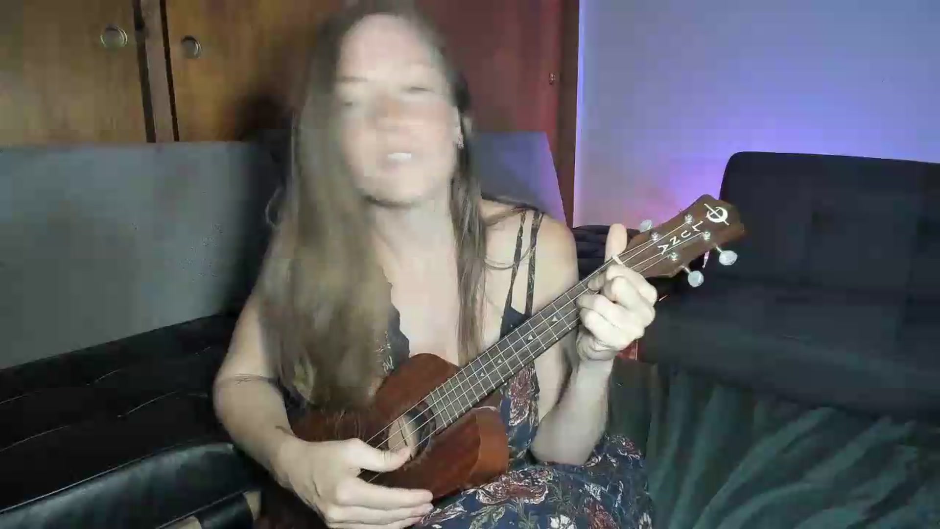 Gallery image thumbnail from KennaKind's myfreecams stream on, 08/07/2026, 03:14 image 11 of 20