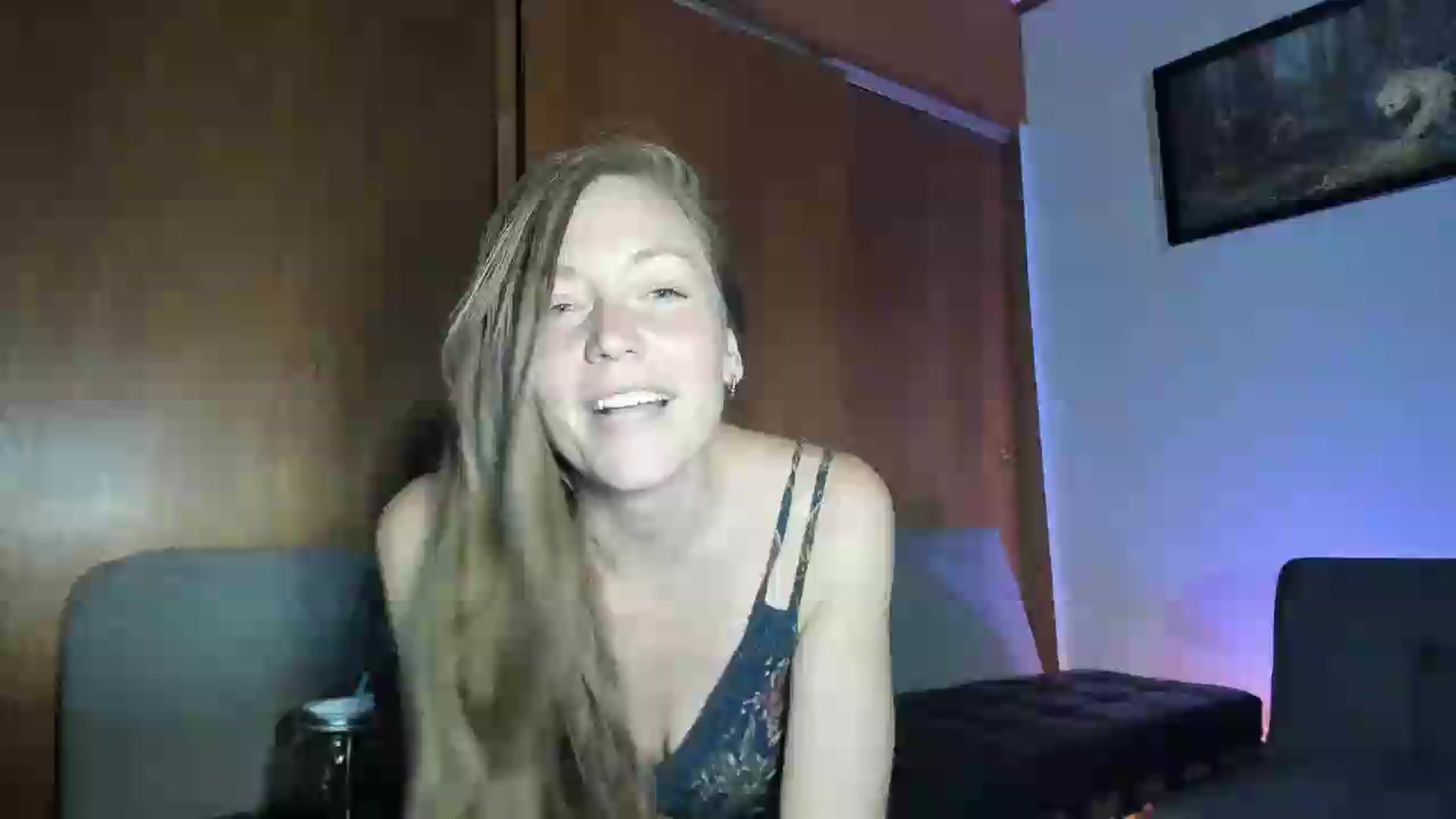 Gallery image thumbnail from KennaKind's myfreecams stream on, 08/07/2026, 03:14 image 17 of 20