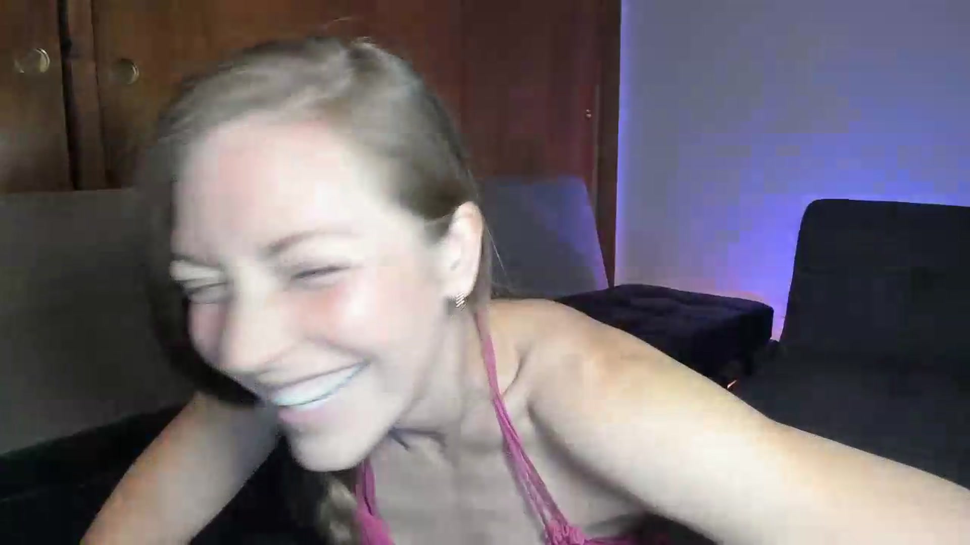 Gallery image thumbnail from KennaKind's myfreecams stream on, 08/09/2026, 03:21 image 4 of 20