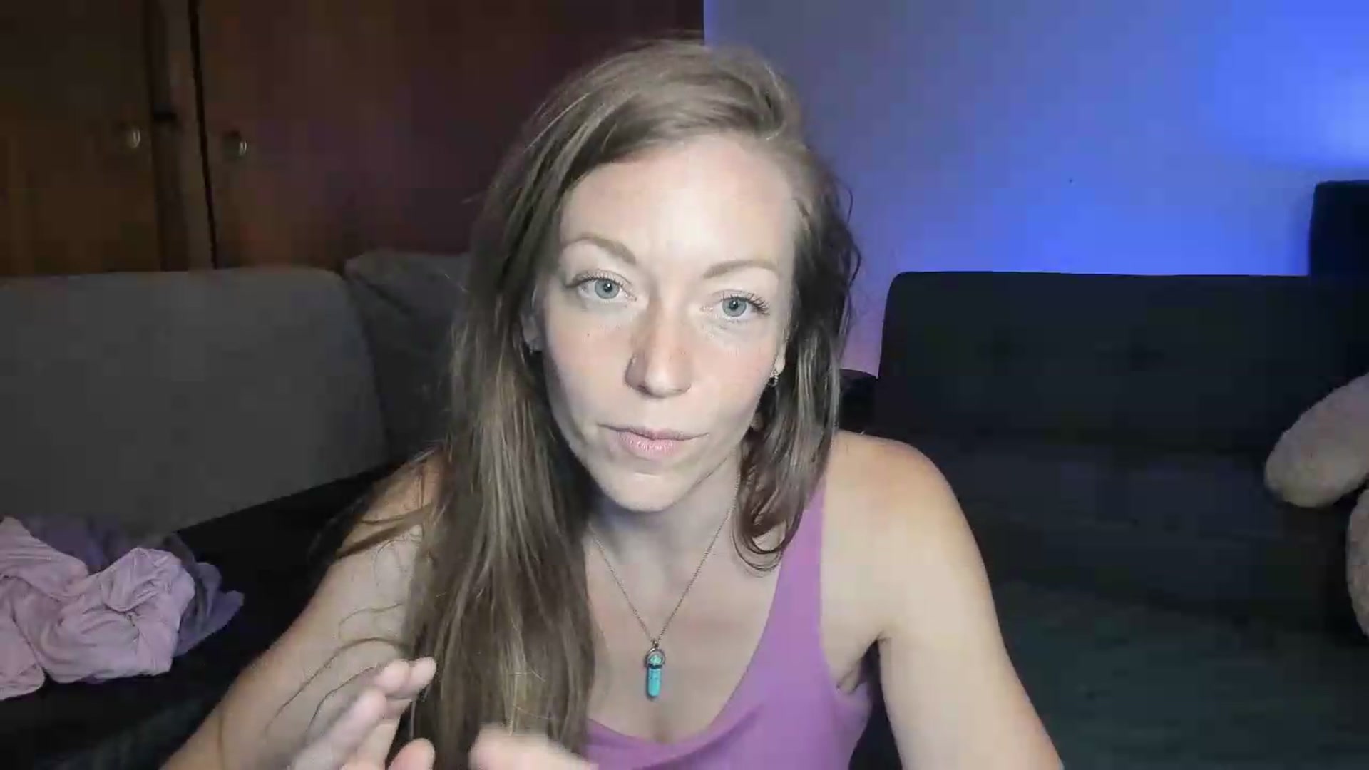 Gallery image thumbnail from KennaKind's myfreecams stream on, 08/21/2026, 03:16 image 2 of 20