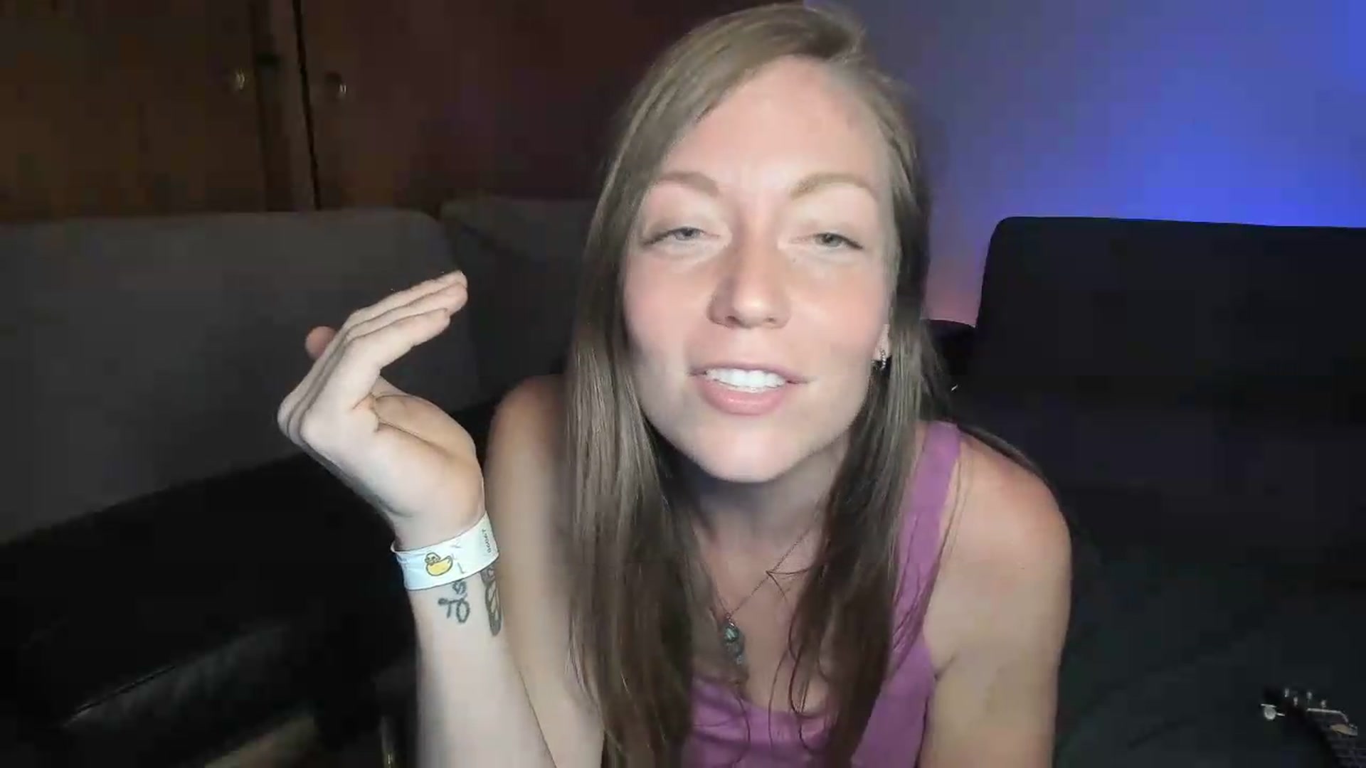 Gallery image thumbnail from KennaKind's myfreecams stream on, 08/21/2026, 03:16 image 8 of 20