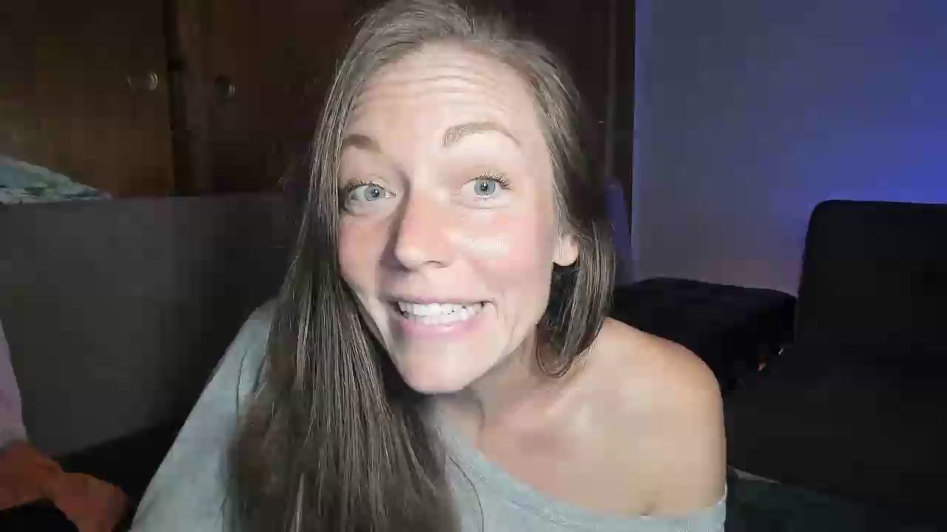 Gallery image thumbnail from KennaKind's myfreecams stream on, 08/24/2026, 03:15 image 9 of 20