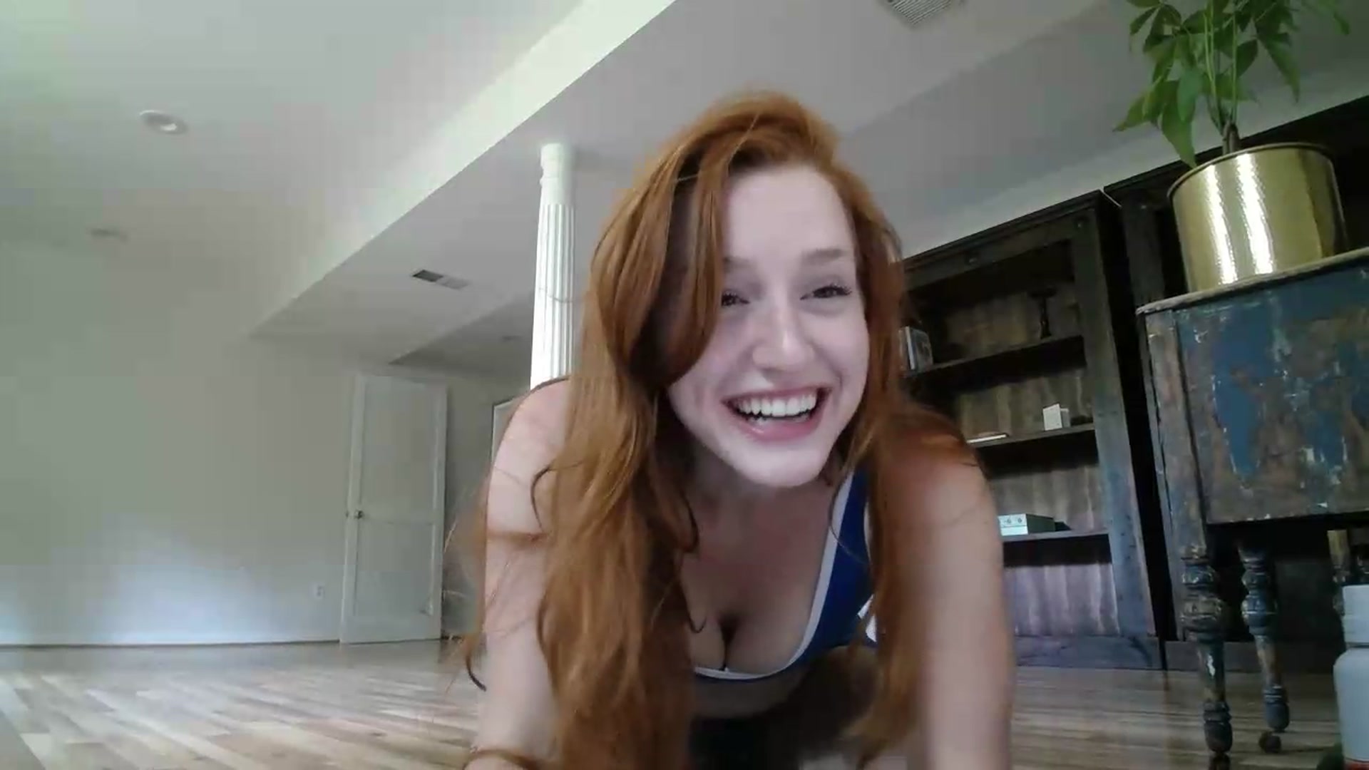 Gallery image thumbnail from KennedyLovee's myfreecams stream on, 07/01/2026, 18:43 image 6 of 20