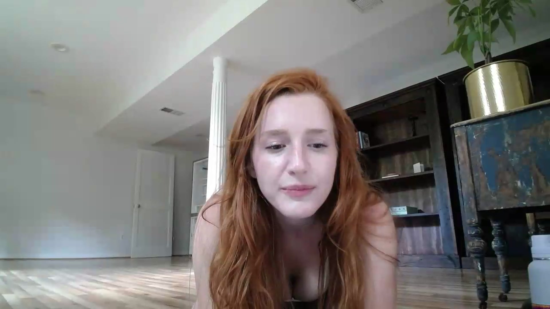 Gallery image thumbnail from KennedyLovee's myfreecams stream on, 07/01/2026, 18:43 image 14 of 20