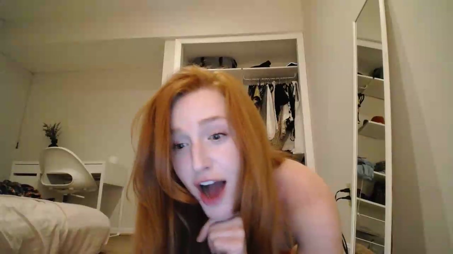 Gallery image thumbnail from KennedyLovee's myfreecams stream on, 07/04/2026, 03:35 image 12 of 20