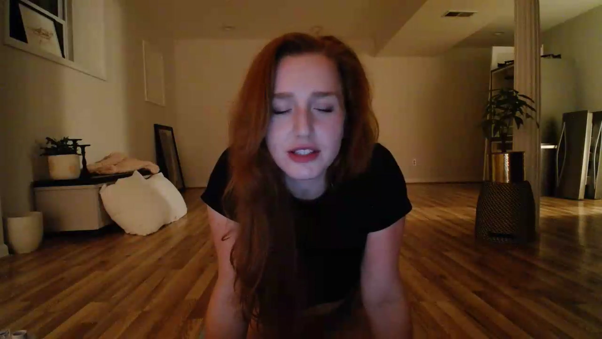 Gallery image thumbnail from KennedyLovee's myfreecams stream on, 07/07/2026, 03:52 image 14 of 20