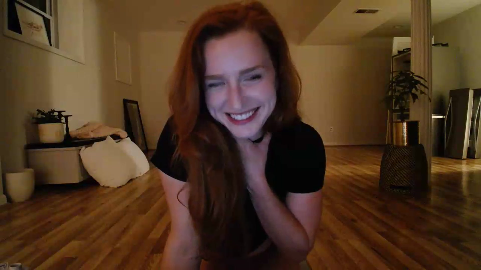 Gallery image thumbnail from KennedyLovee's myfreecams stream on, 07/07/2026, 03:52 image 11 of 20