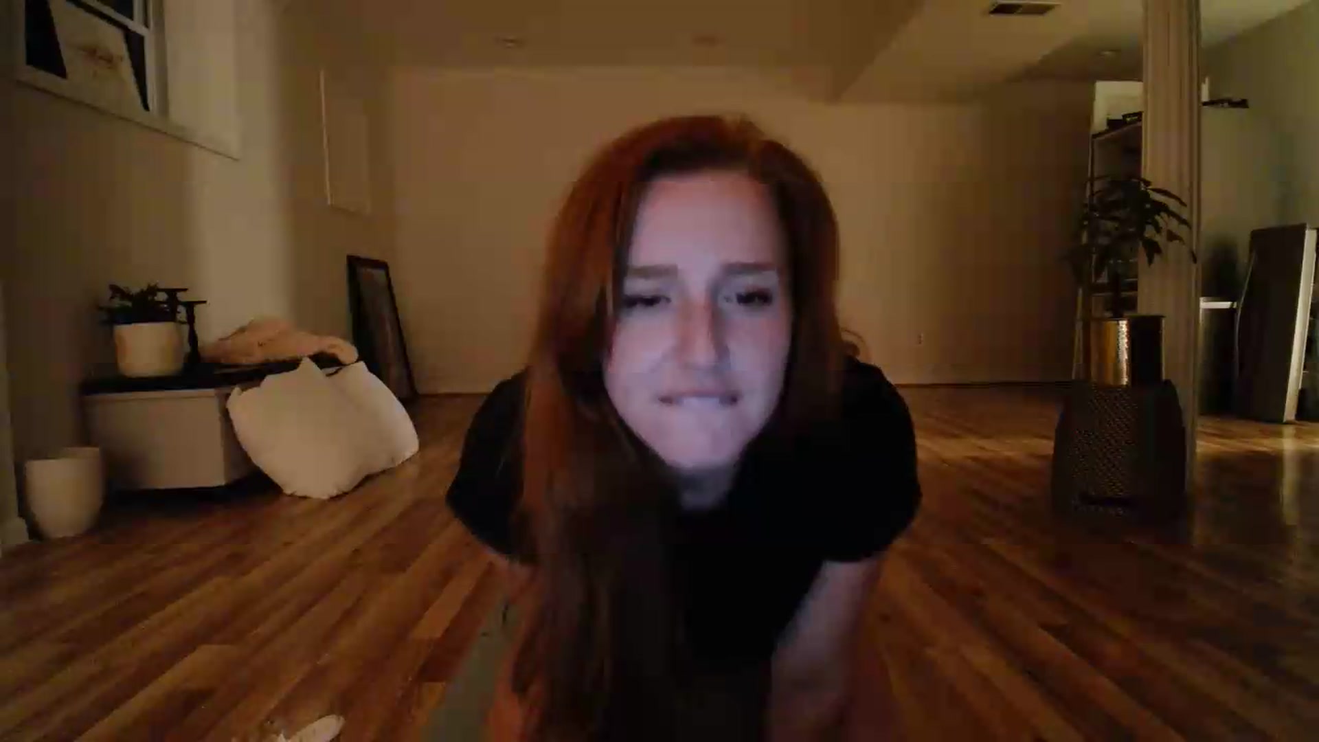Gallery image thumbnail from KennedyLovee's myfreecams stream on, 07/07/2026, 05:17 image 20 of 20