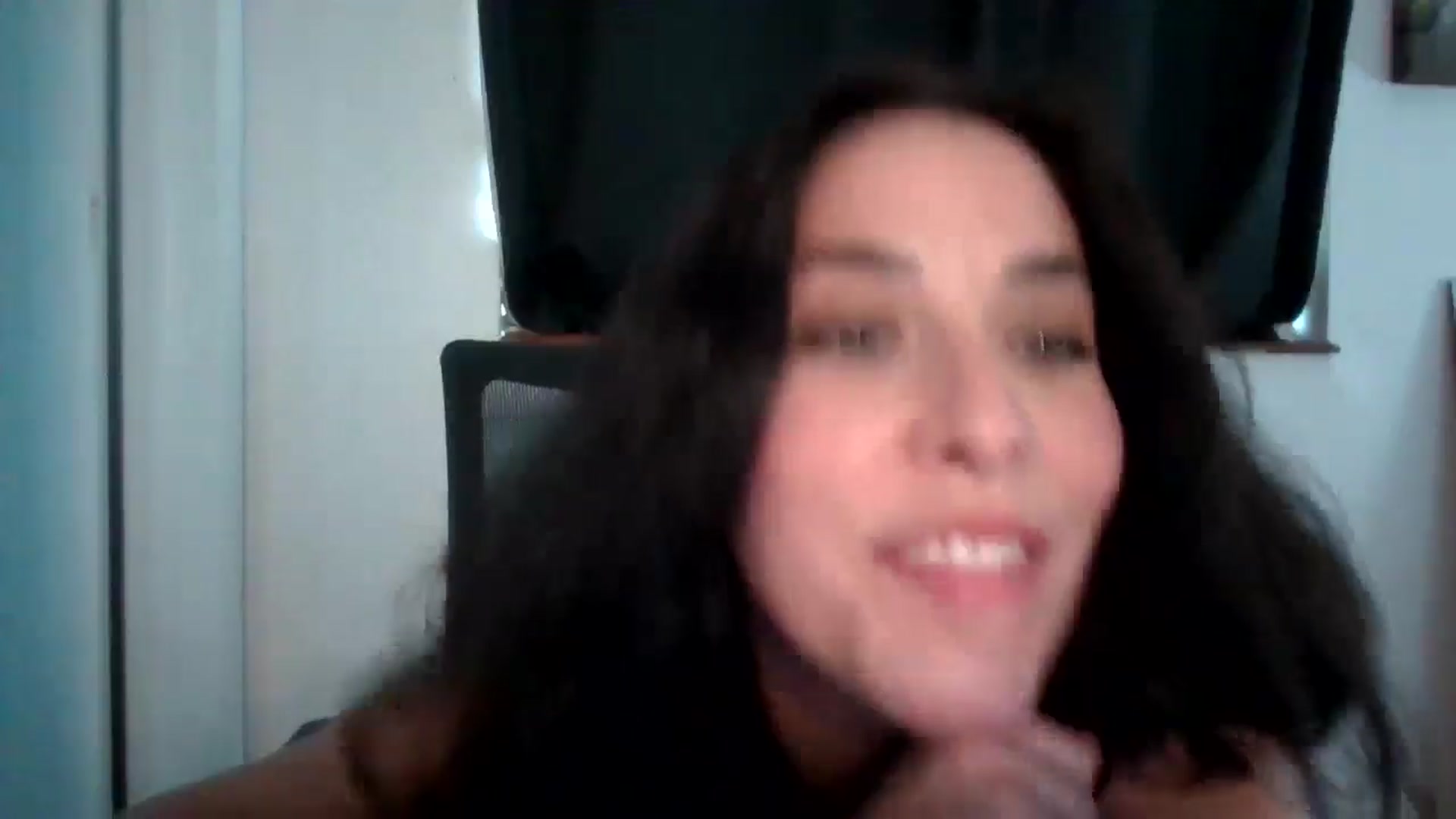 Gallery image thumbnail from Kennedy_River's myfreecams stream on, 07/26/2024, 21:07 image 2 of 20