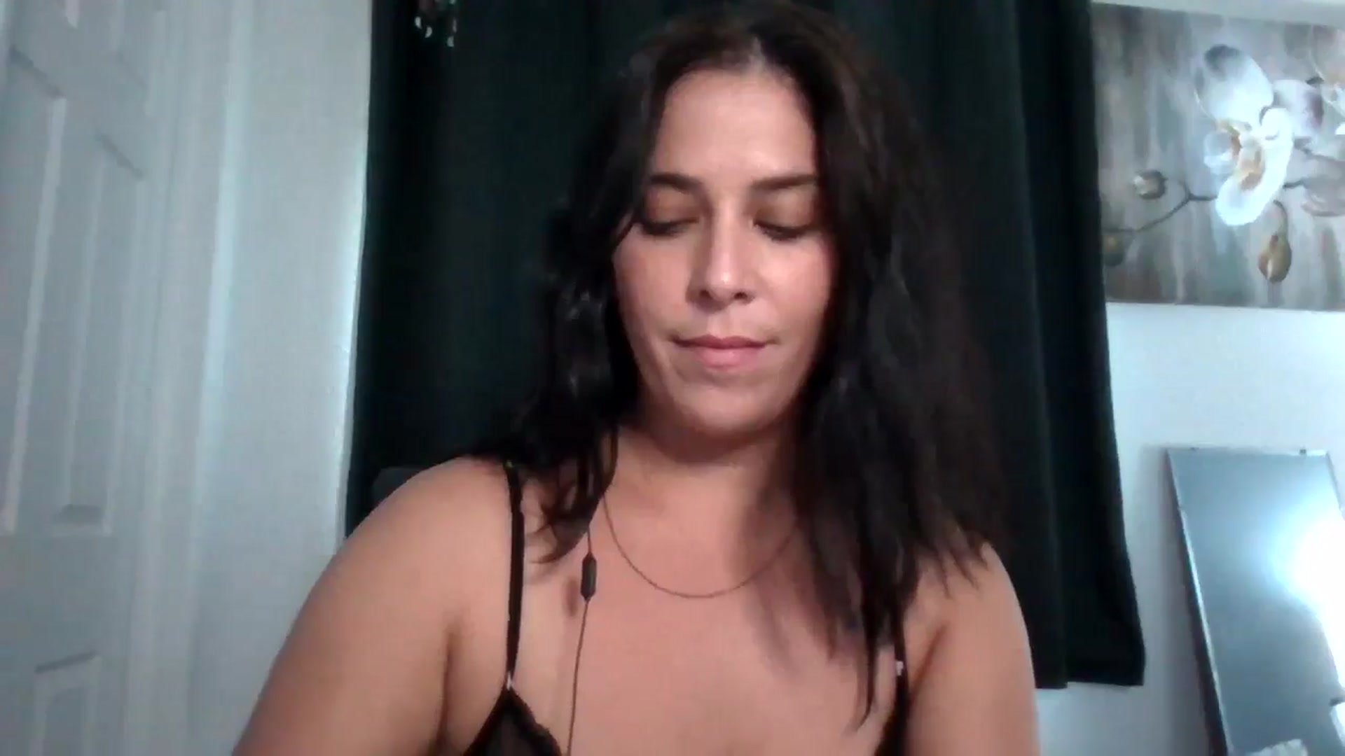 Gallery image thumbnail from Kennedy_River's myfreecams stream on, 07/31/2024, 18:57 image 16 of 20