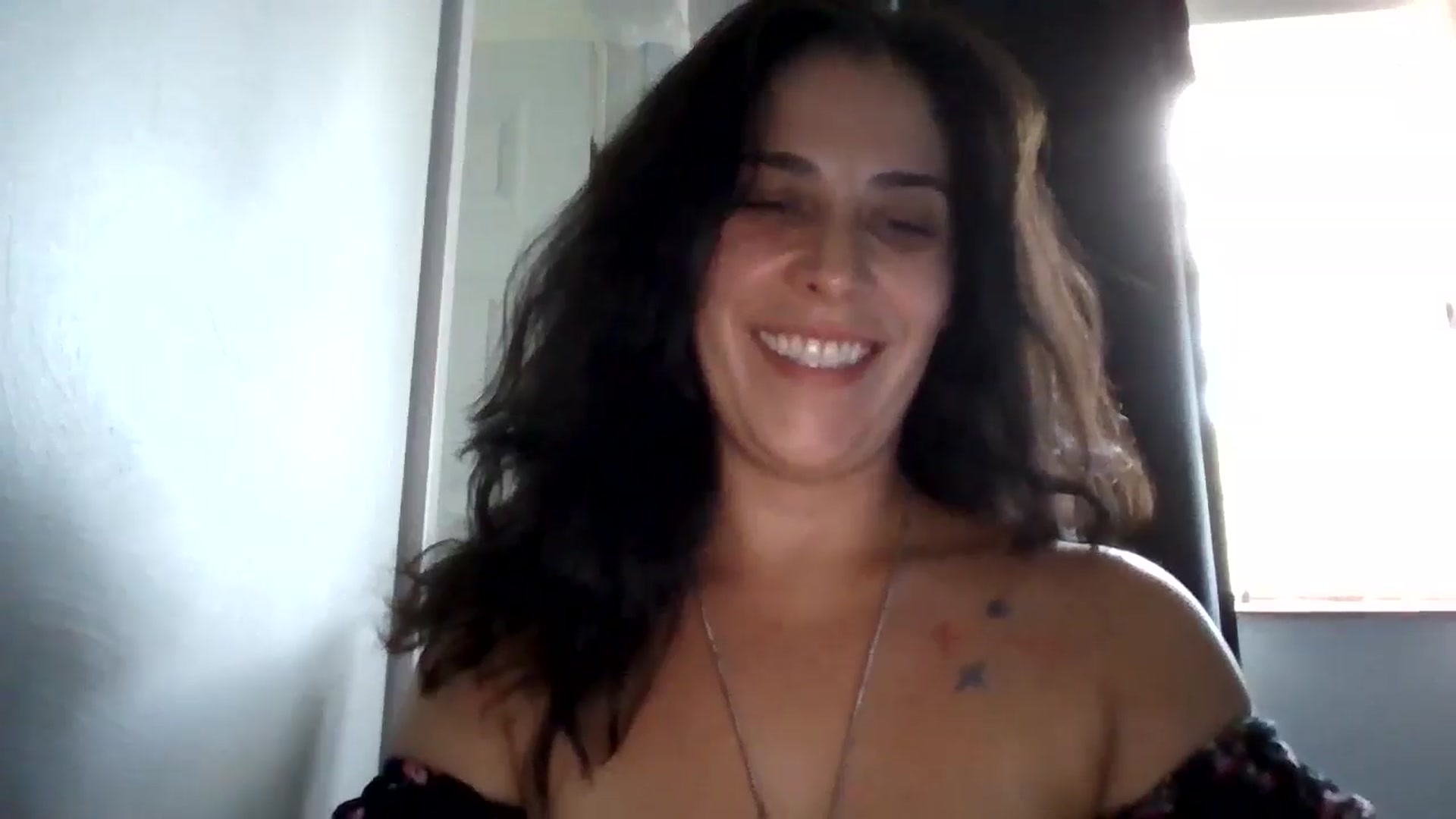 Gallery image thumbnail from Kennedy_River's myfreecams stream on, 08/07/2024, 18:01 image 14 of 20